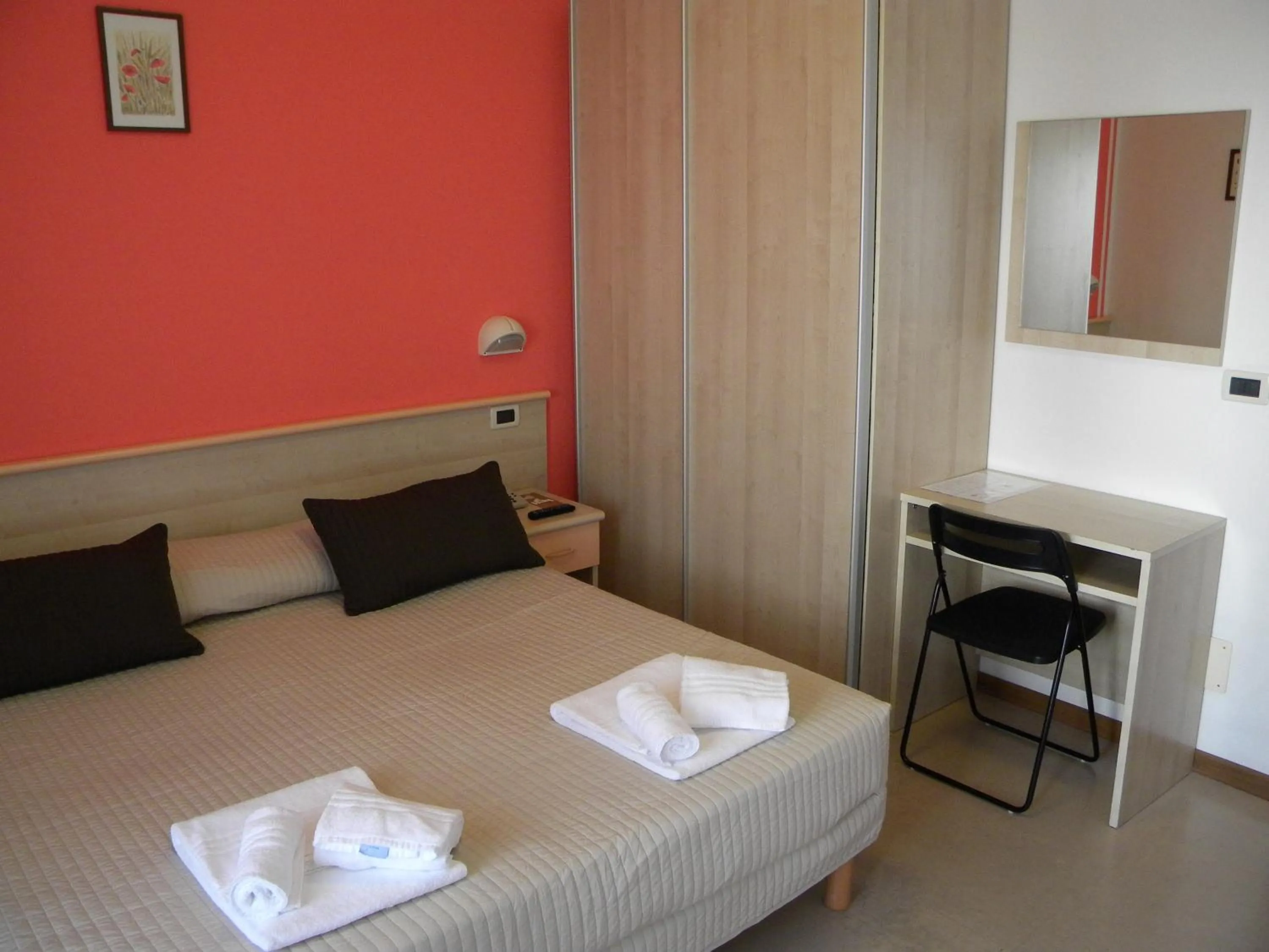 Photo of the whole room, Bed in Hotel Eliani