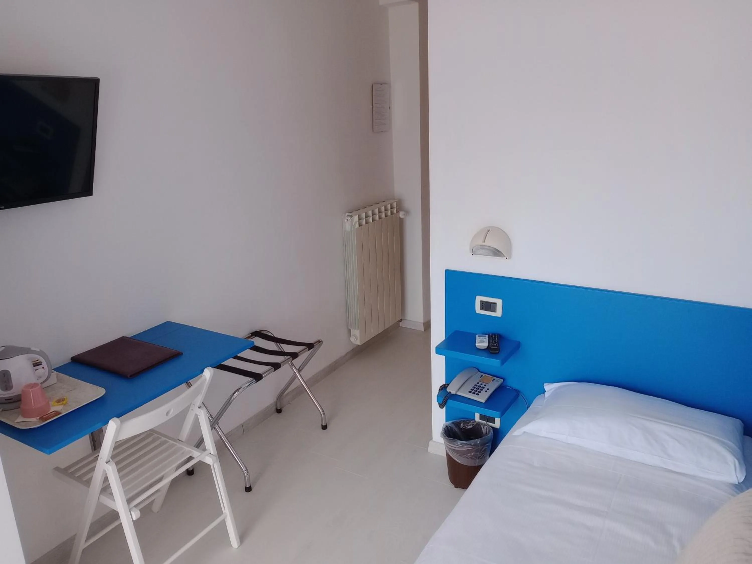 Bedroom, Bed in Hotel Eliani