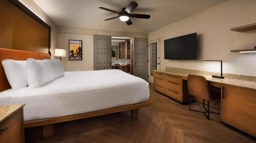 Bed in Disney's Coronado Springs Resort