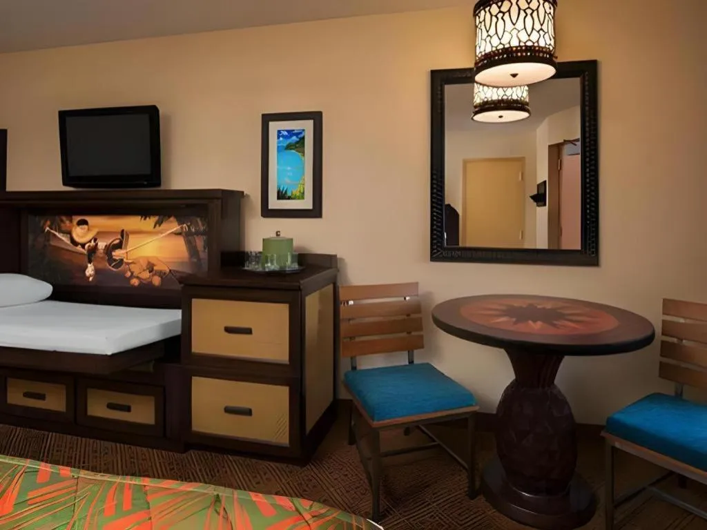 Bed in Disney's Caribbean Beach Resort
