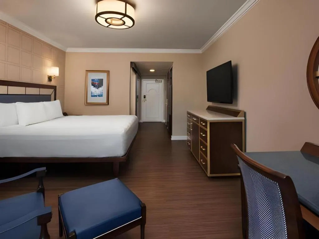 Bed in Disney's Beach Club Resort