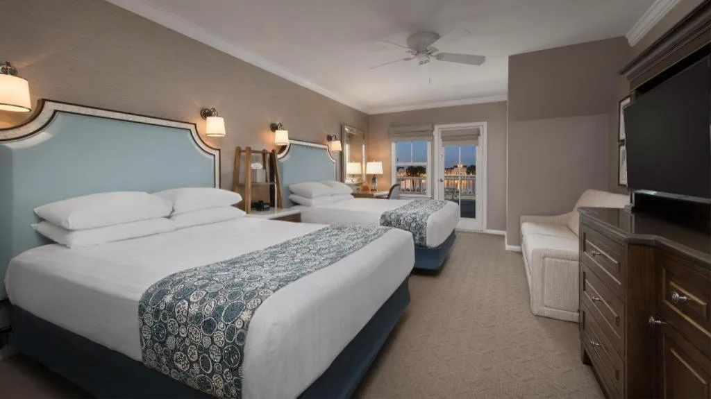 Bed in Disney's Beach Club Resort