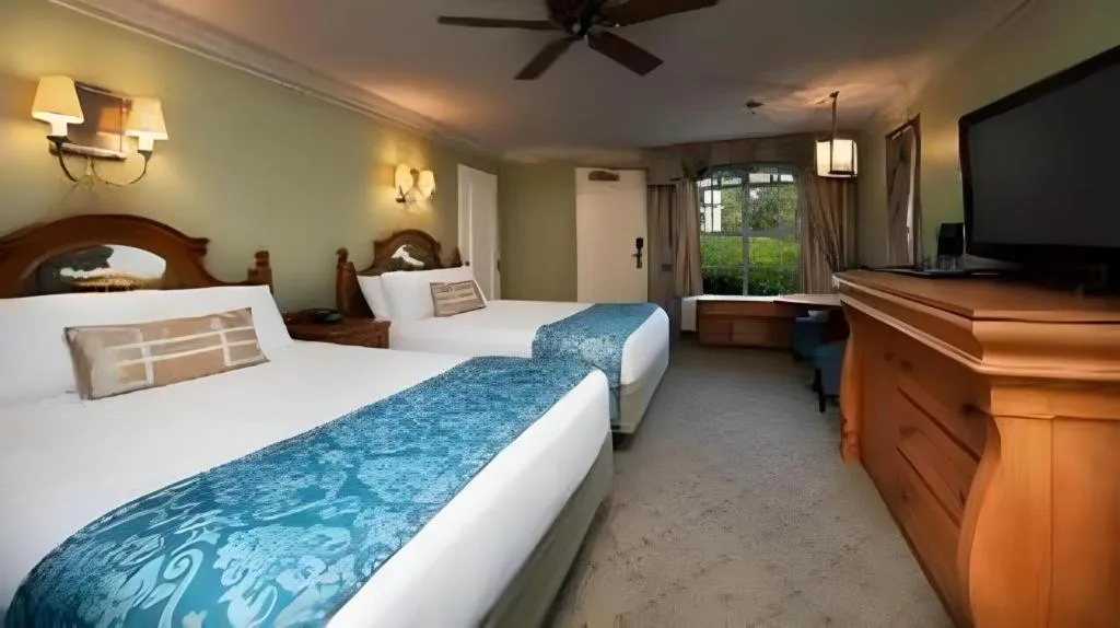 Bed in Disney's Port Orleans Resort - Riverside