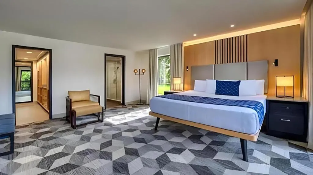 Bed in Disney's Contemporary Resort