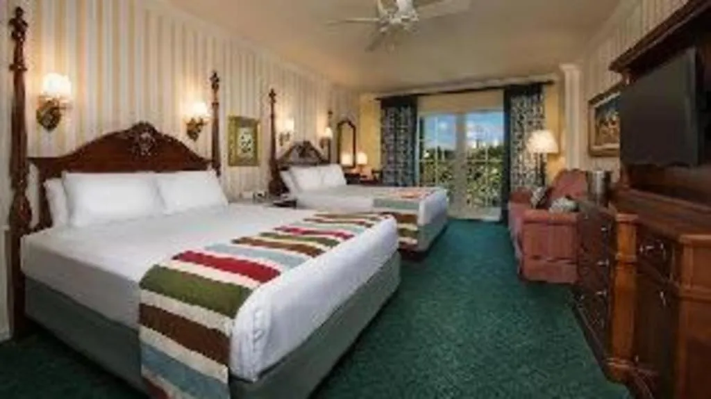 Bed in Disney's Boardwalk Inn