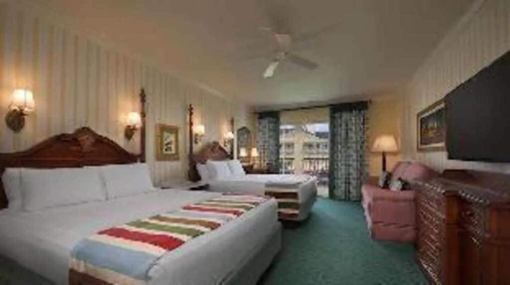 Bed in Disney's Boardwalk Inn