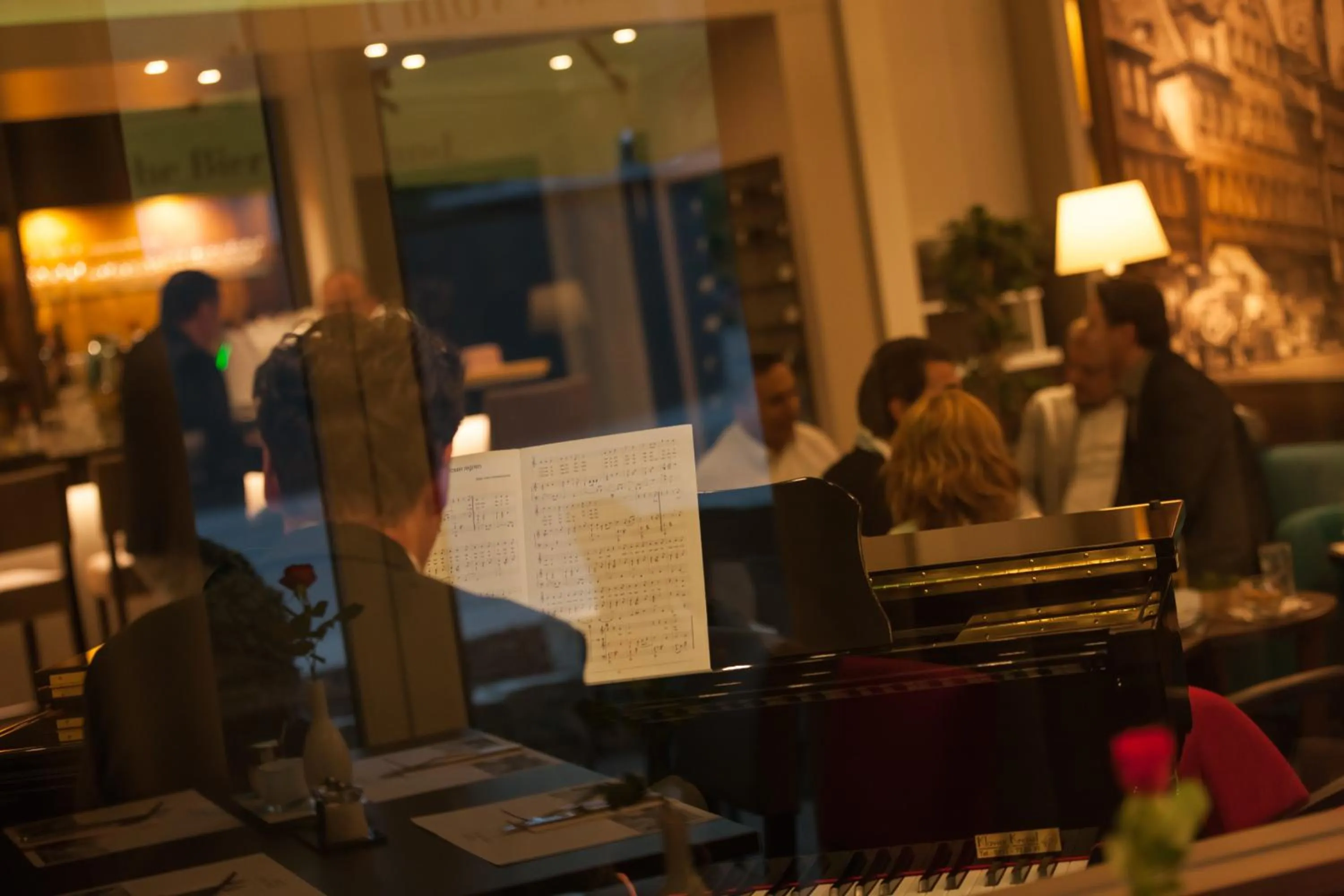 Lounge or bar in hotel bomonti Nürnberg West