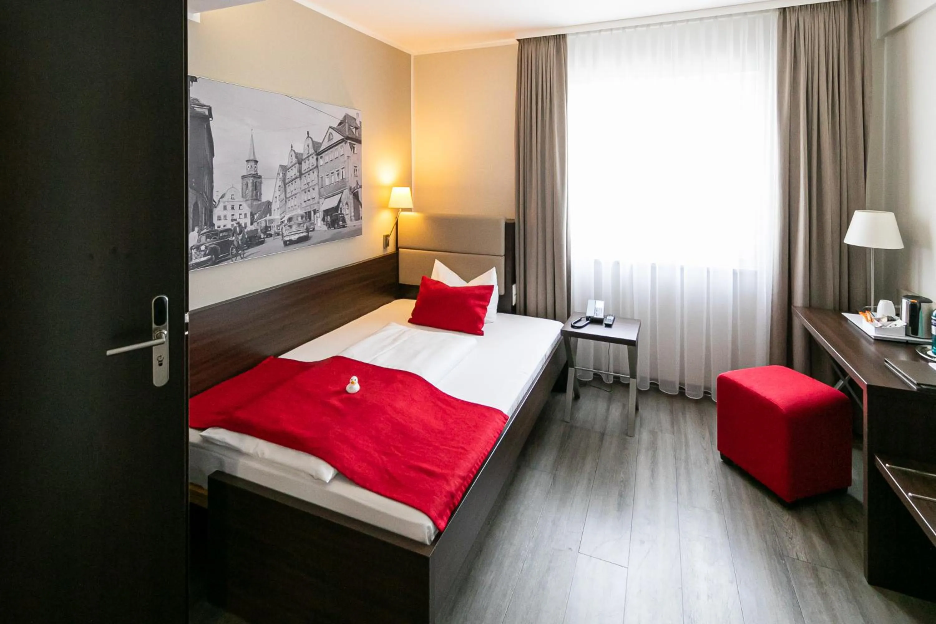 Bed in hotel bomonti Nürnberg West