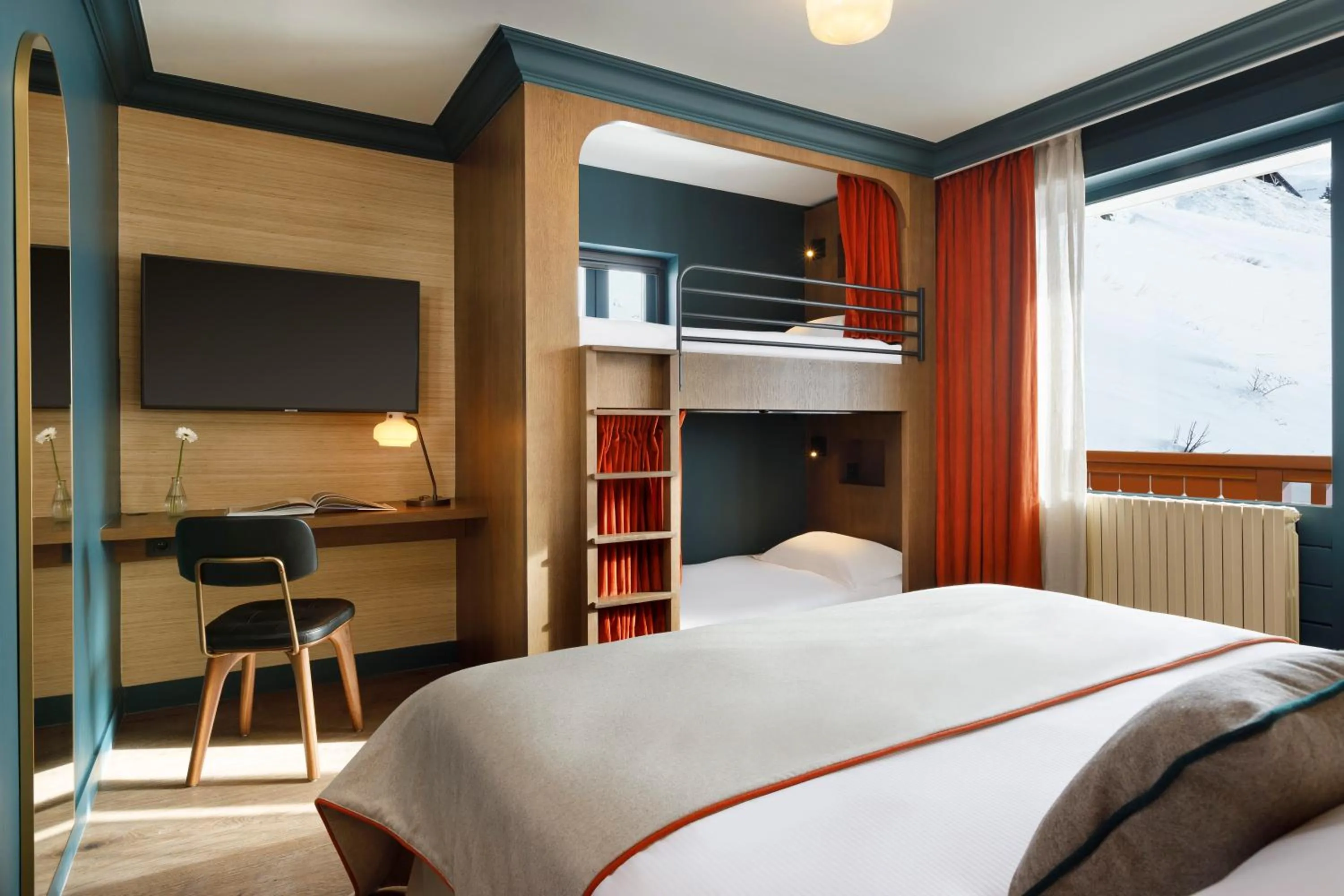 bunk bed, Bed in Ours Blanc Hotel & Spa