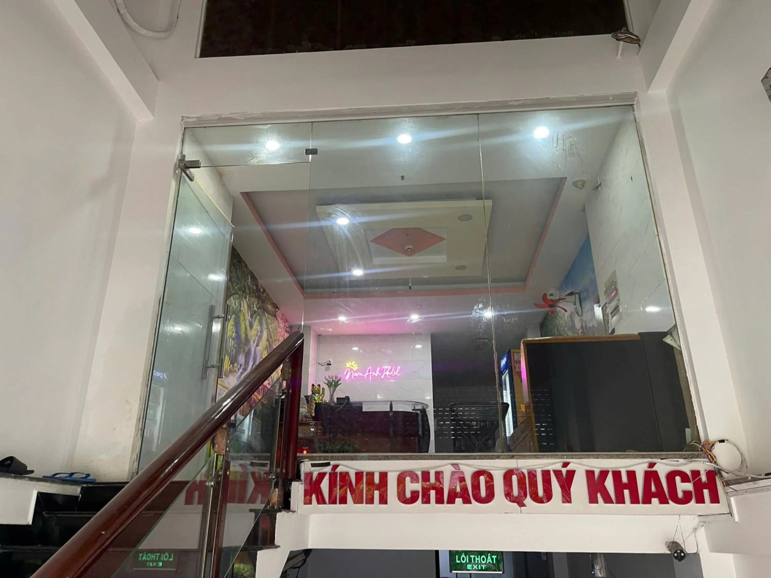 Text overlay in Nam Anh 3 Hotel