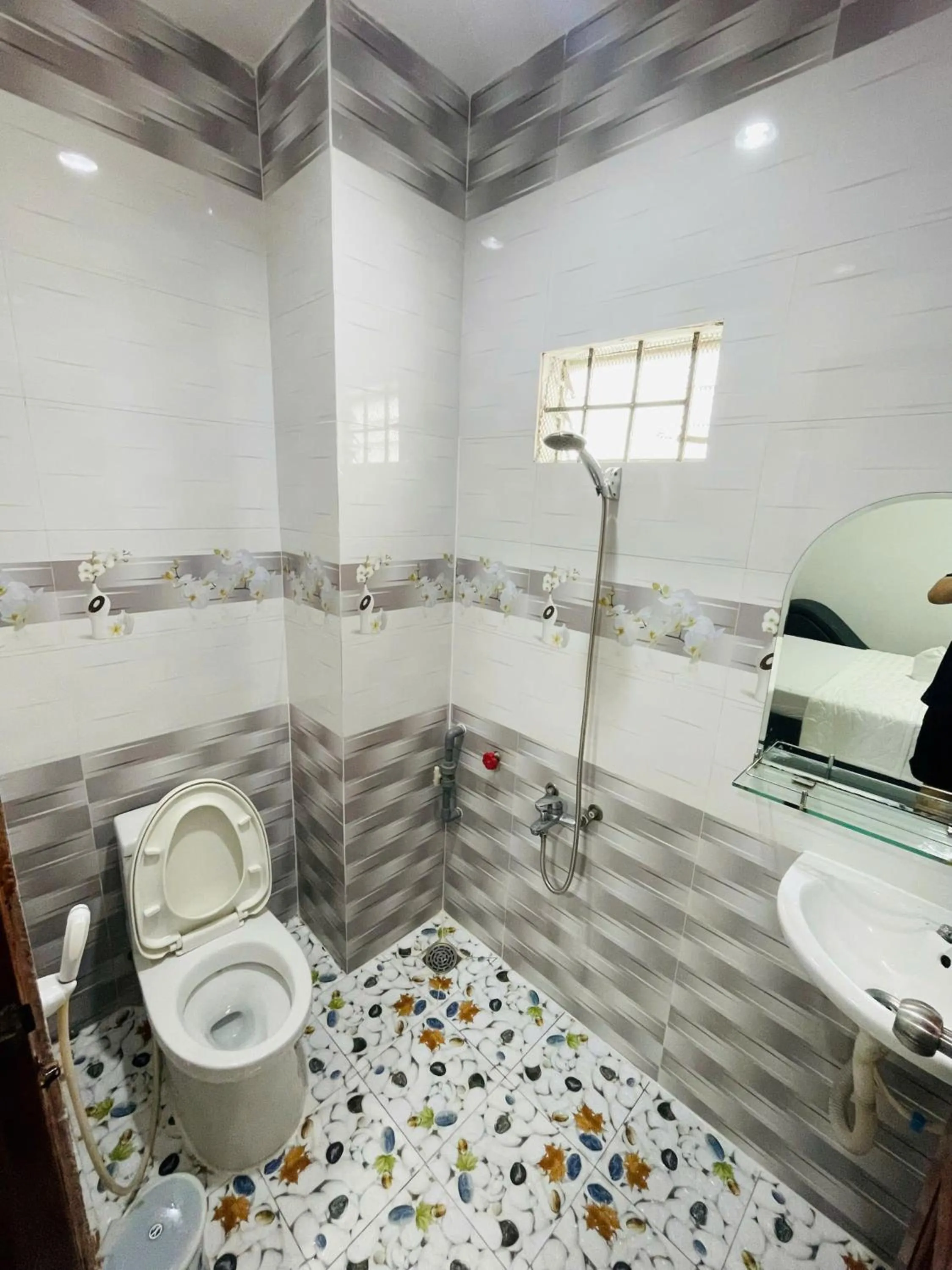 Bathroom in Nam Anh 3 Hotel