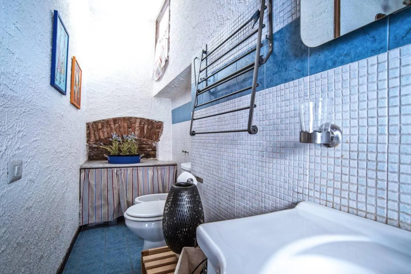 Bathroom, Bed in Casa Gisira