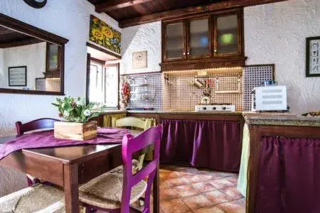 Casa Gisira Casa Gisira