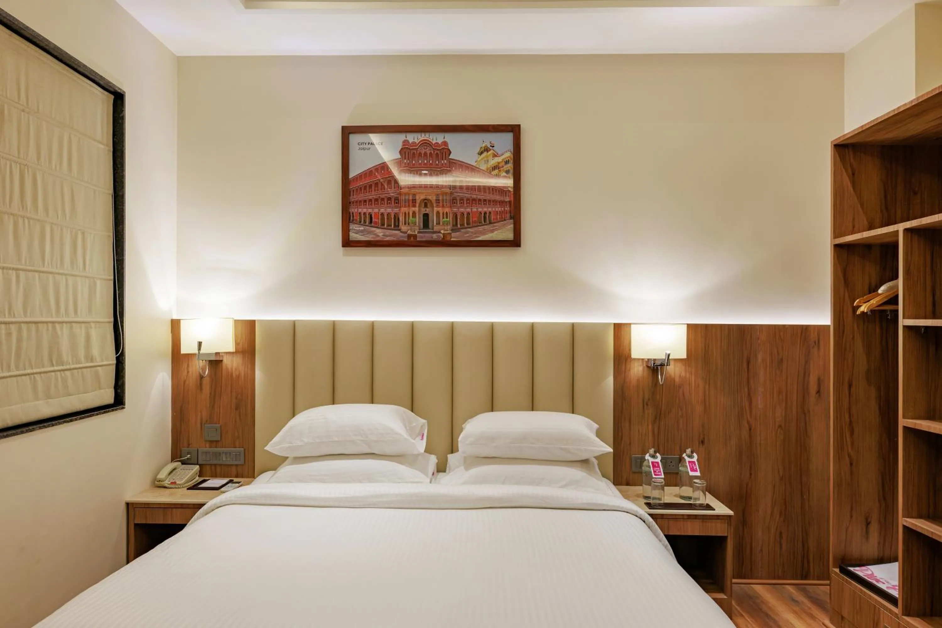 Bed in Regenta Place Jaipur Sirsi Road, Jaipur