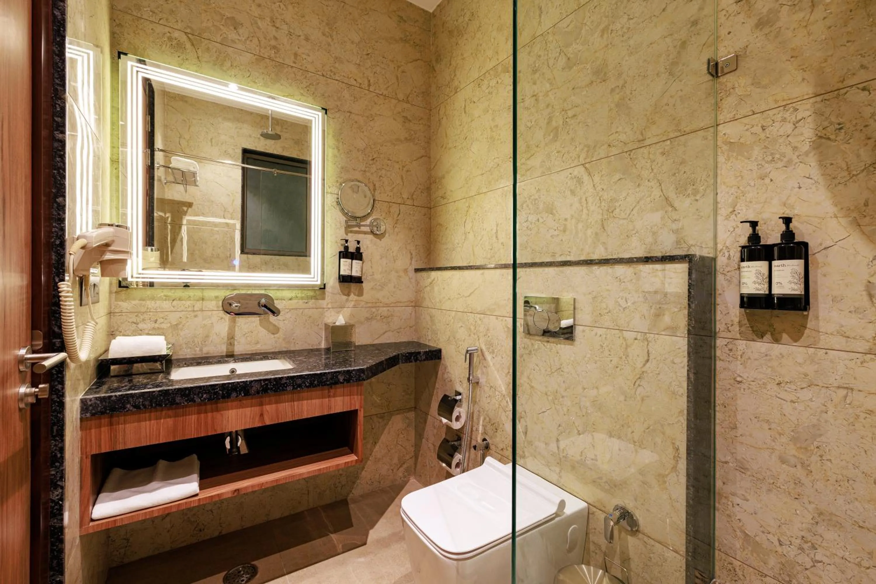 Bathroom in Regenta Place Jaipur Sirsi Road, Jaipur