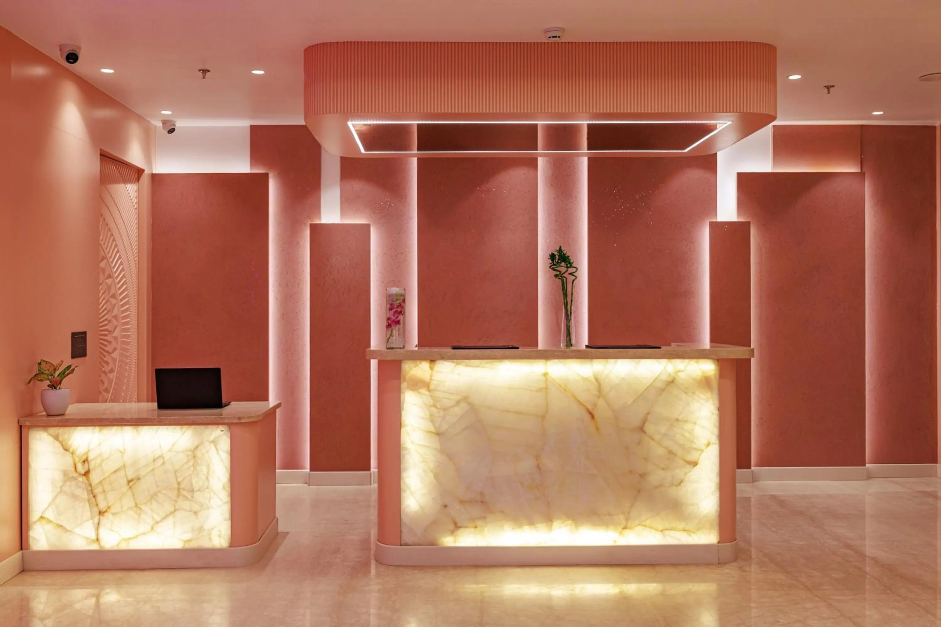 Lobby or reception in Regenta Place Jaipur Sirsi Road, Jaipur