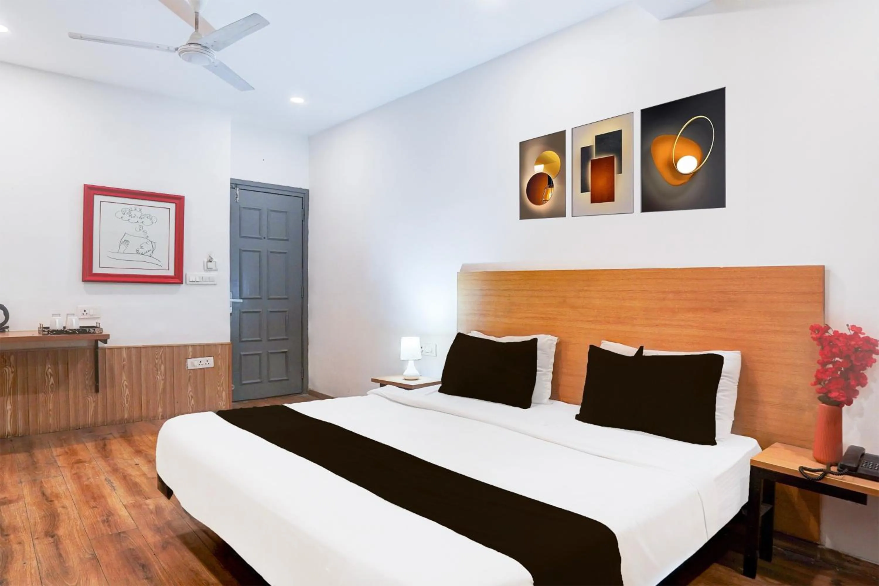 Classic Triple Room - single occupancy in Super Townhouse Nagpur Railway Station formerly Orient Avenue