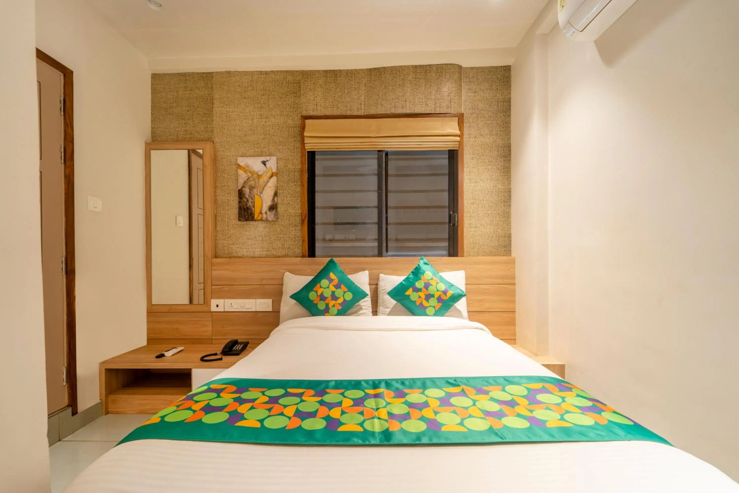 Bedroom, Bed in Treebo MR Motel, 10 Mins To Airport