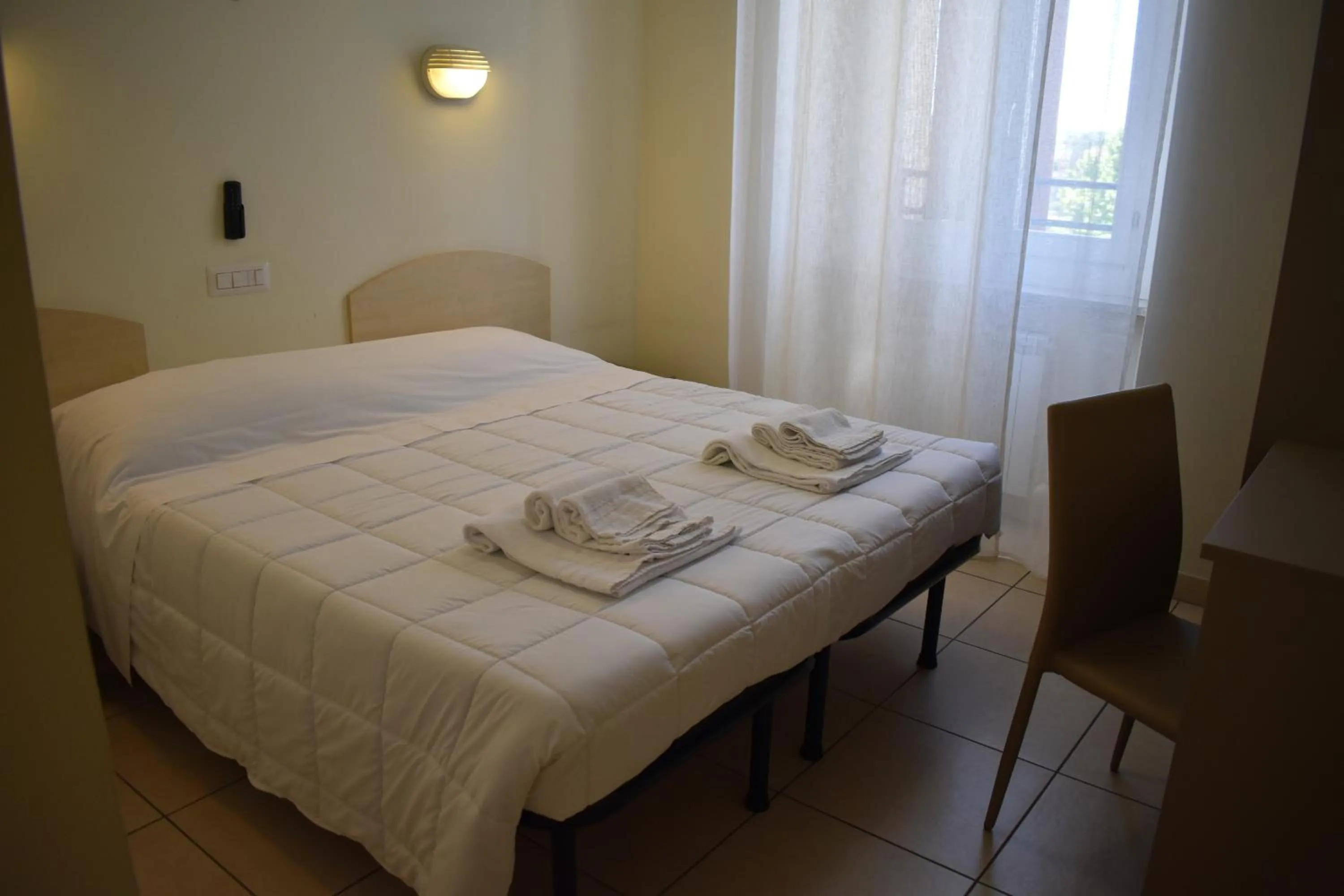 Bedroom, Bed in Pensione Piemonte Loreto