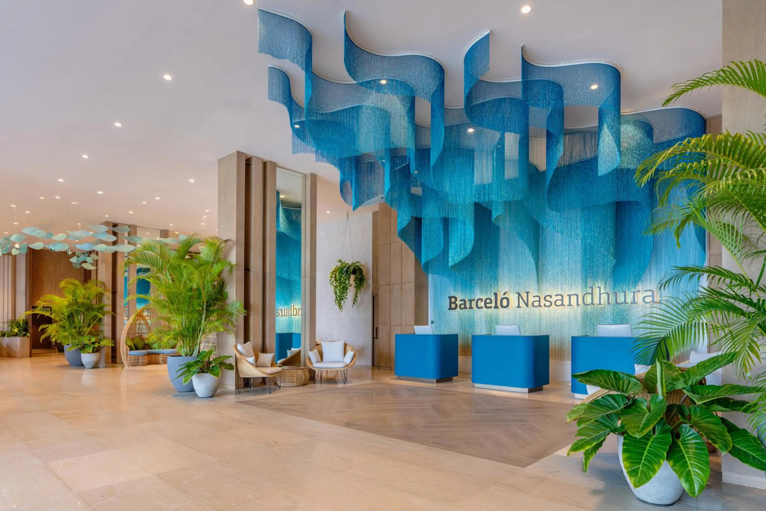 Lobby or reception in Barceló Nasandhura Male
