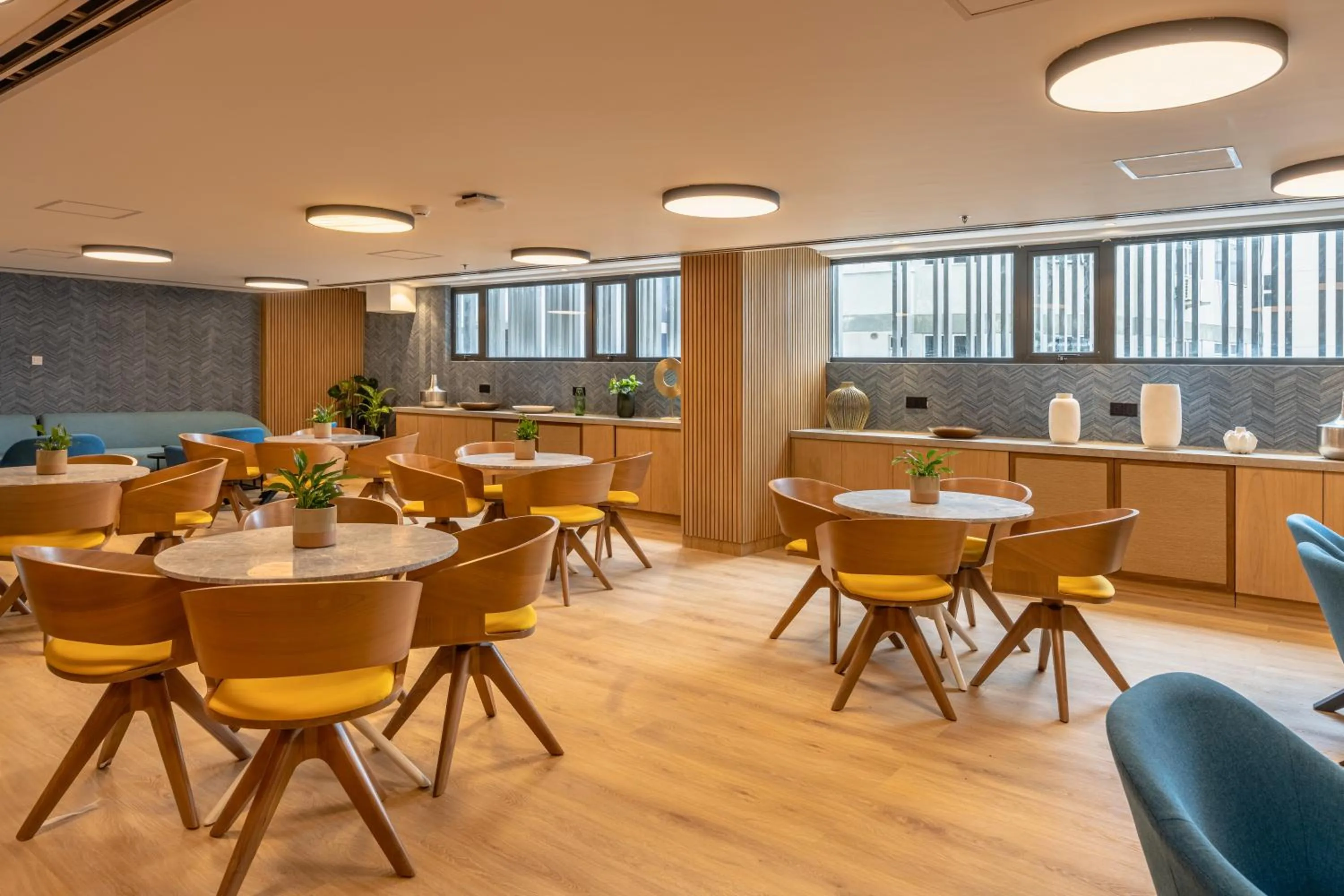 Meeting/conference room in Barceló Nasandhura Male