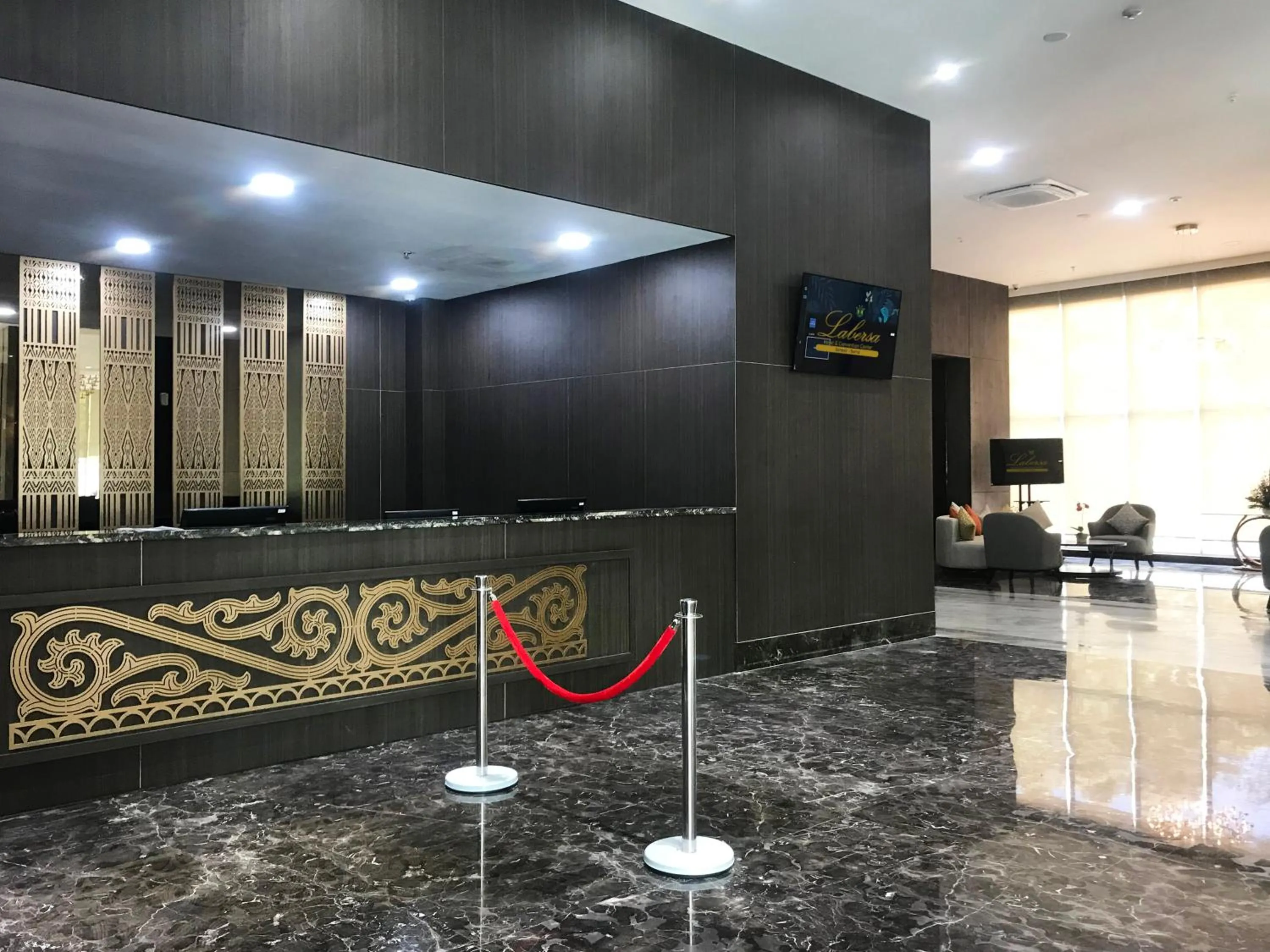 Lobby or reception in Labersa Hotel & Convention Center Samosir