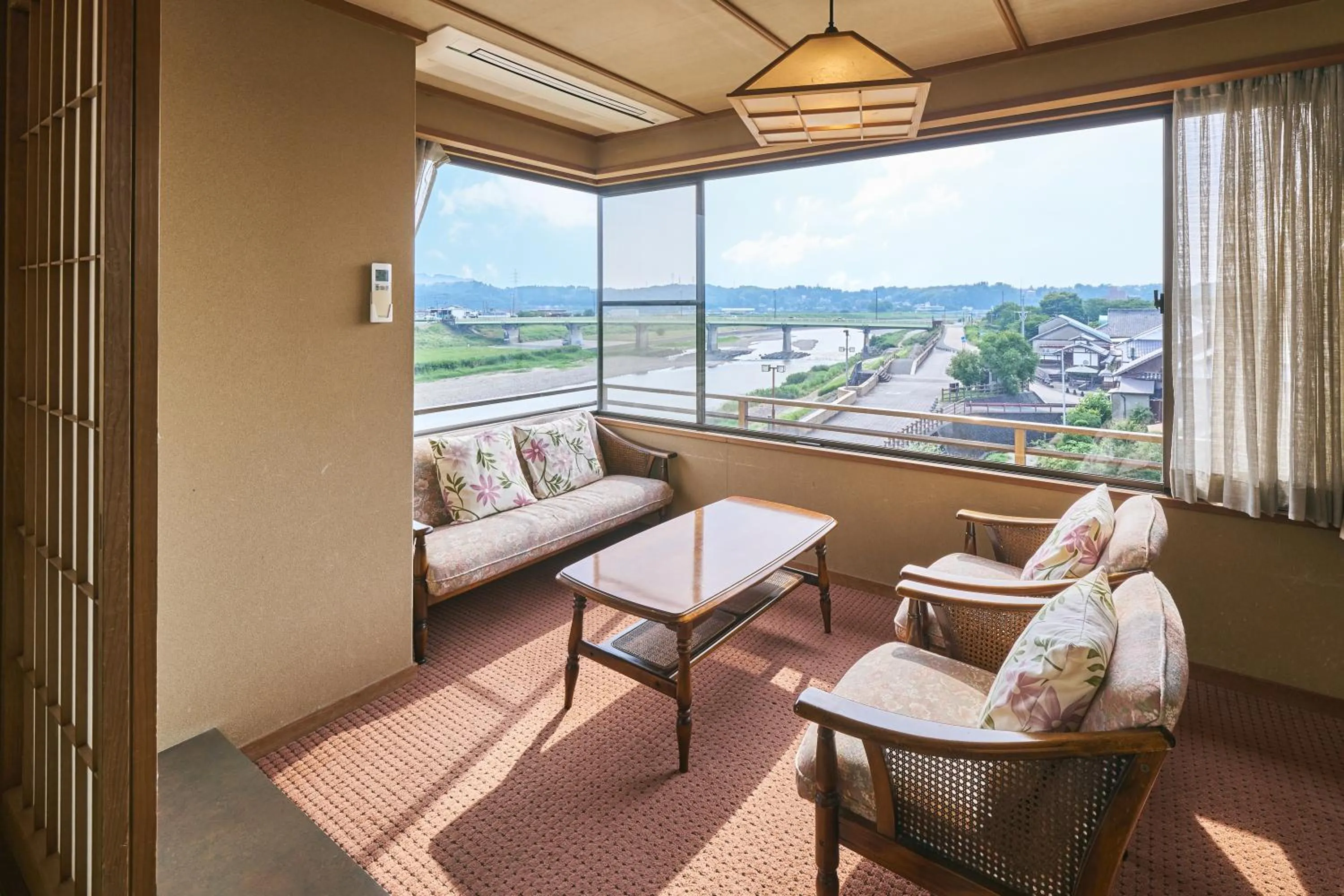Photo of the whole room in Yamaga Onsen Seiryuso