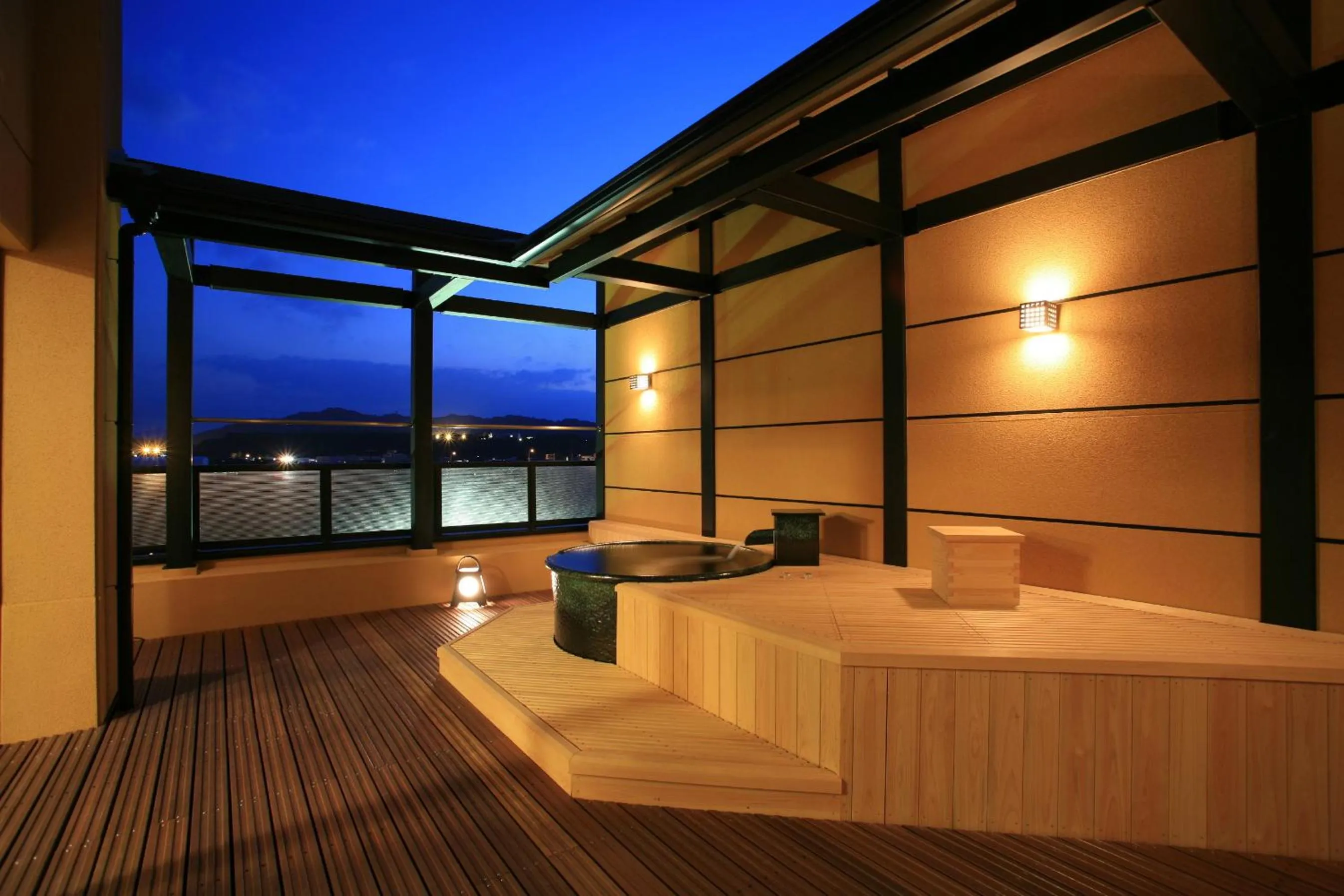 Photo of the whole room in Yamaga Onsen Seiryuso