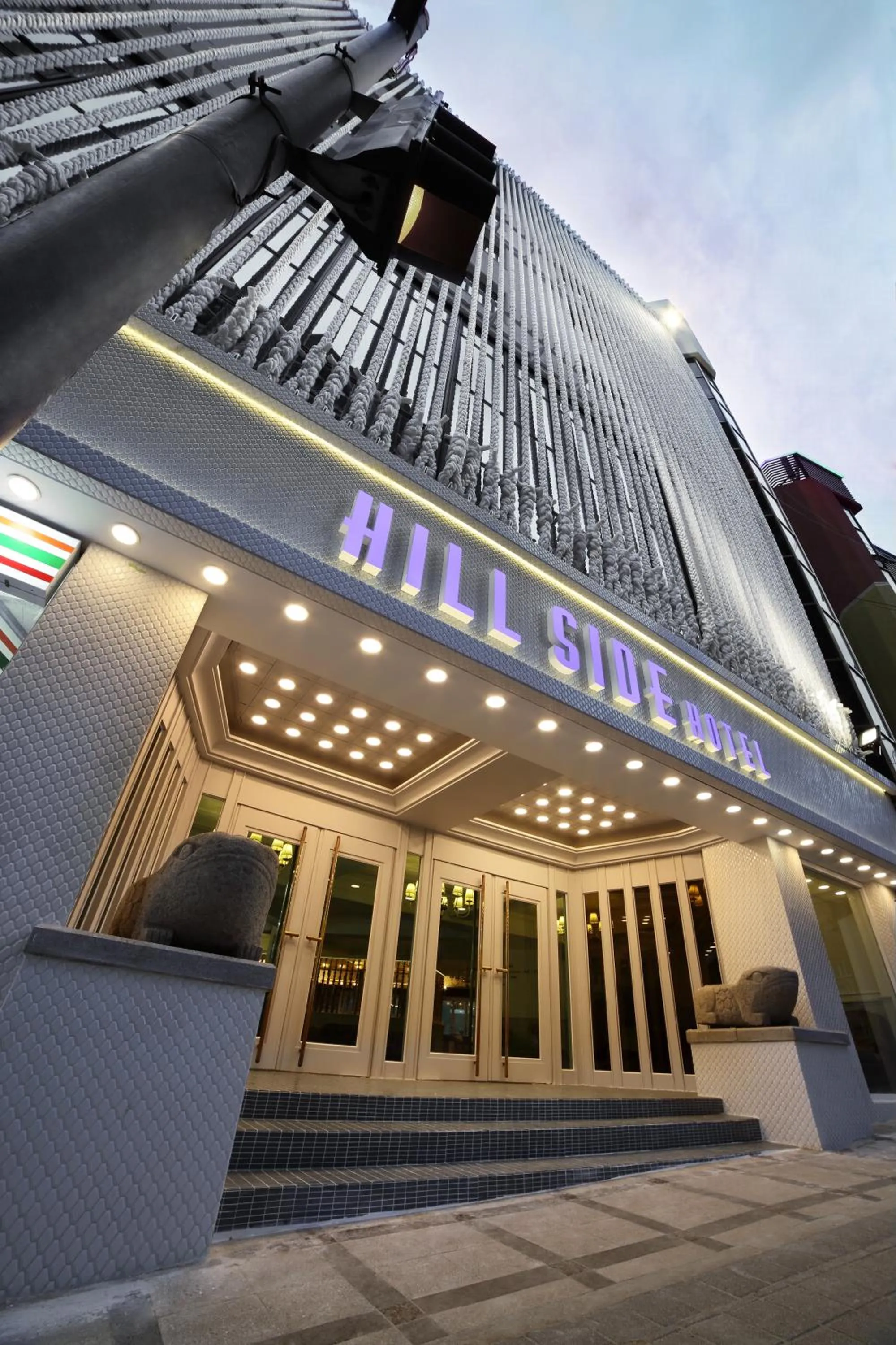 Facade/entrance in Hillside Hotel