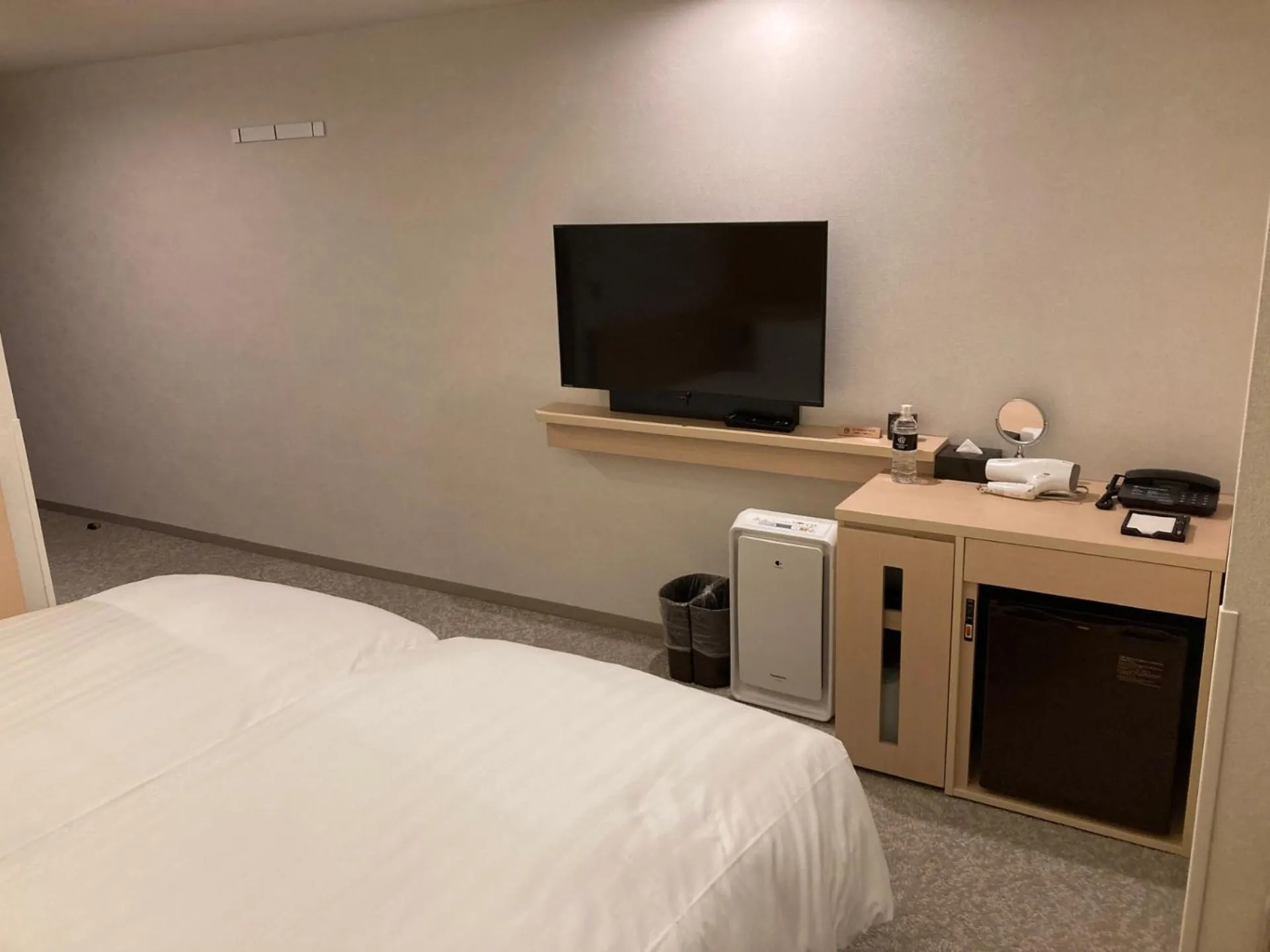 Bed in Daiwa Roynet Hotel Kawasaki