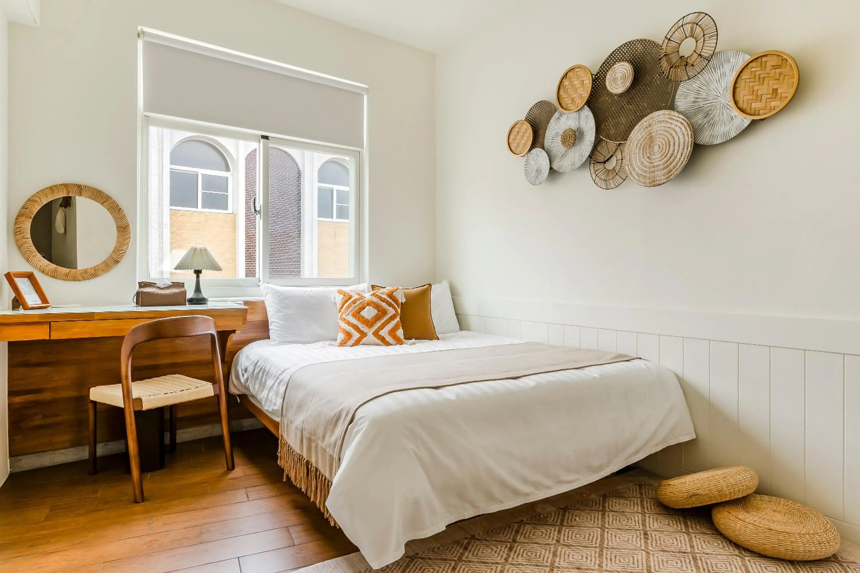 Photo of the whole room, Bed in Chin Style Smart Stay