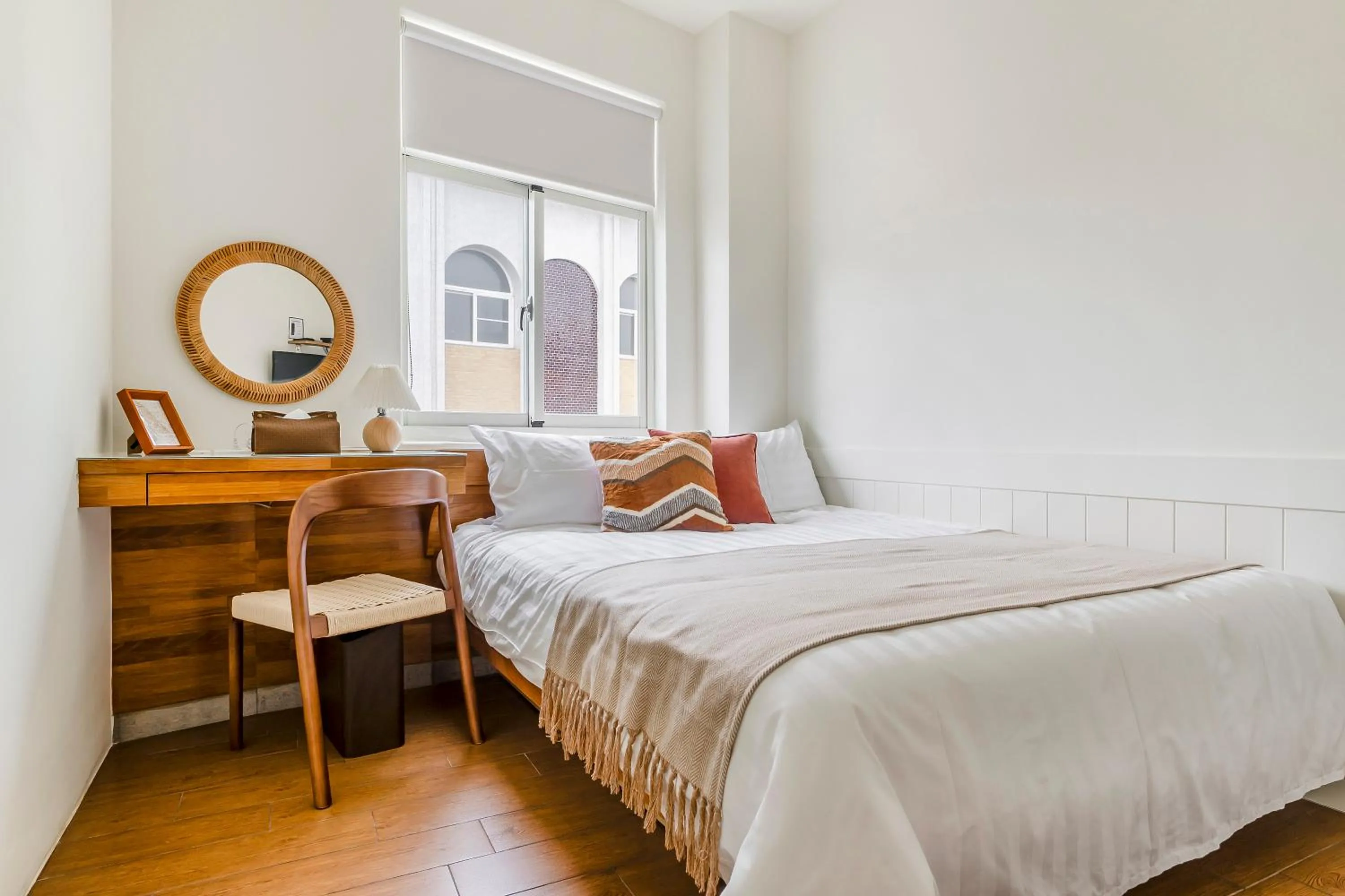 Photo of the whole room, Bed in Chin Style Smart Stay