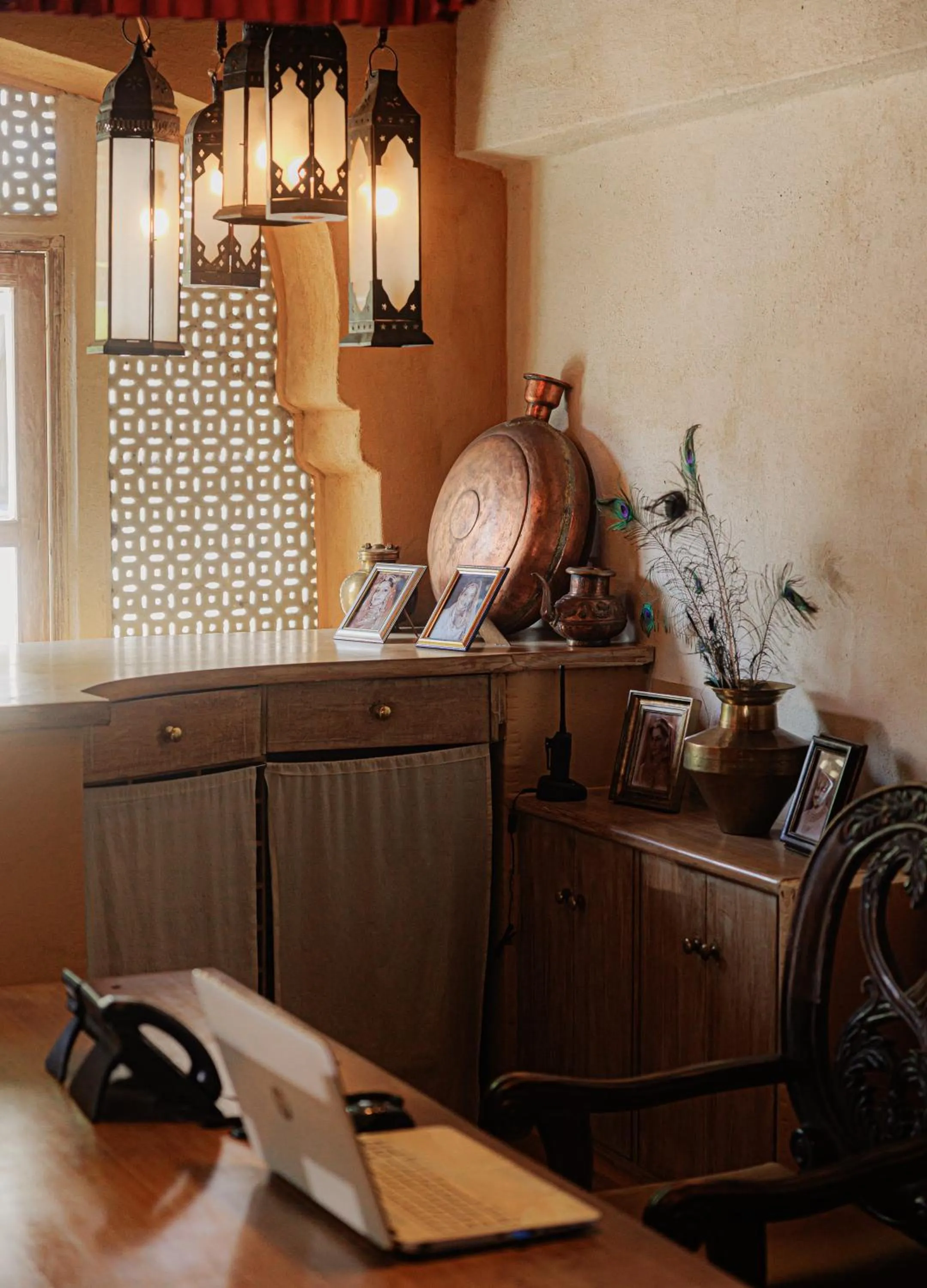hair dresser in The Rawla Narlai - A Luxury Heritage Stay in Leopard Country