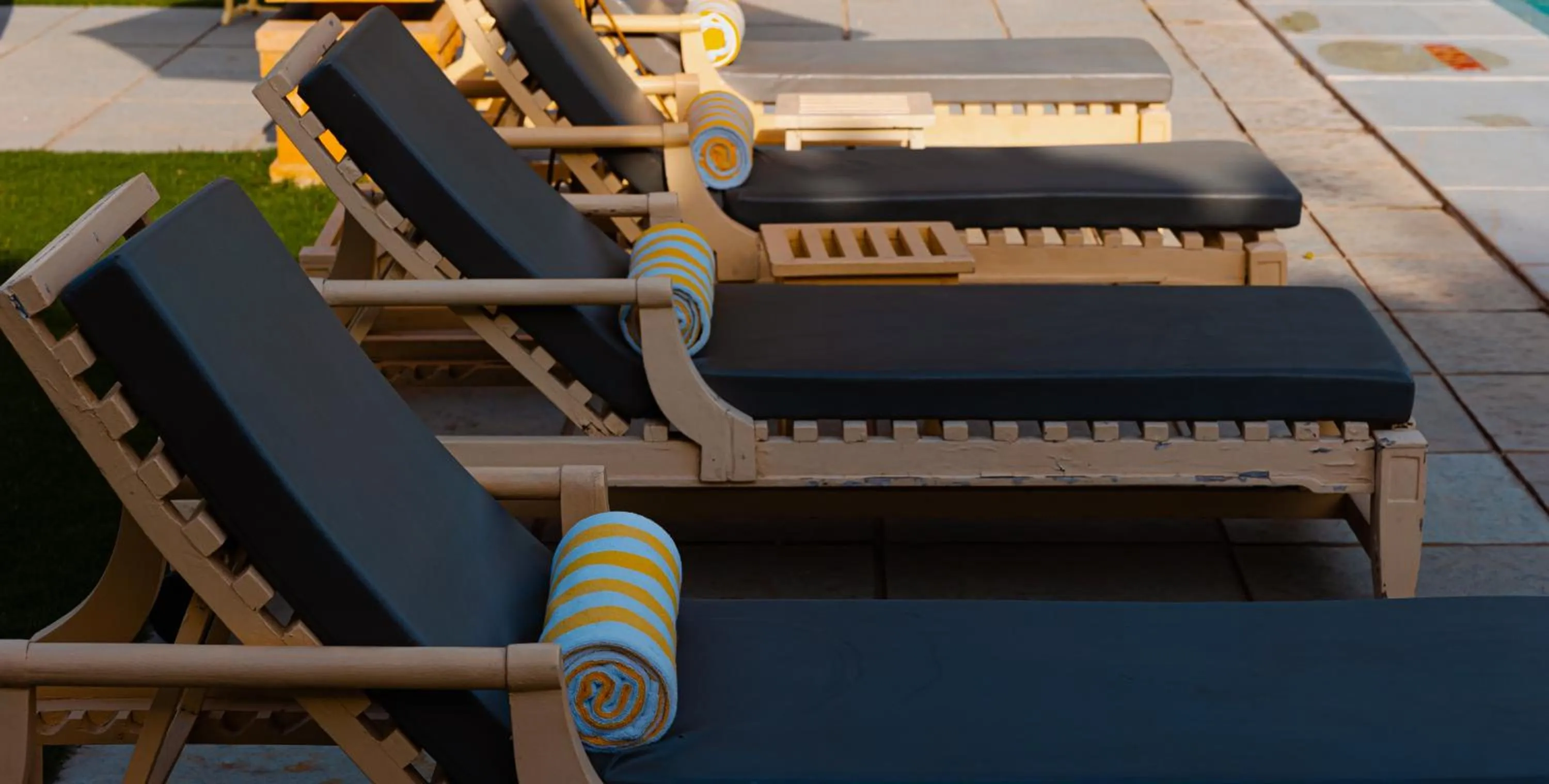 Seating area in The Rawla Narlai - A Luxury Heritage Stay in Leopard Country