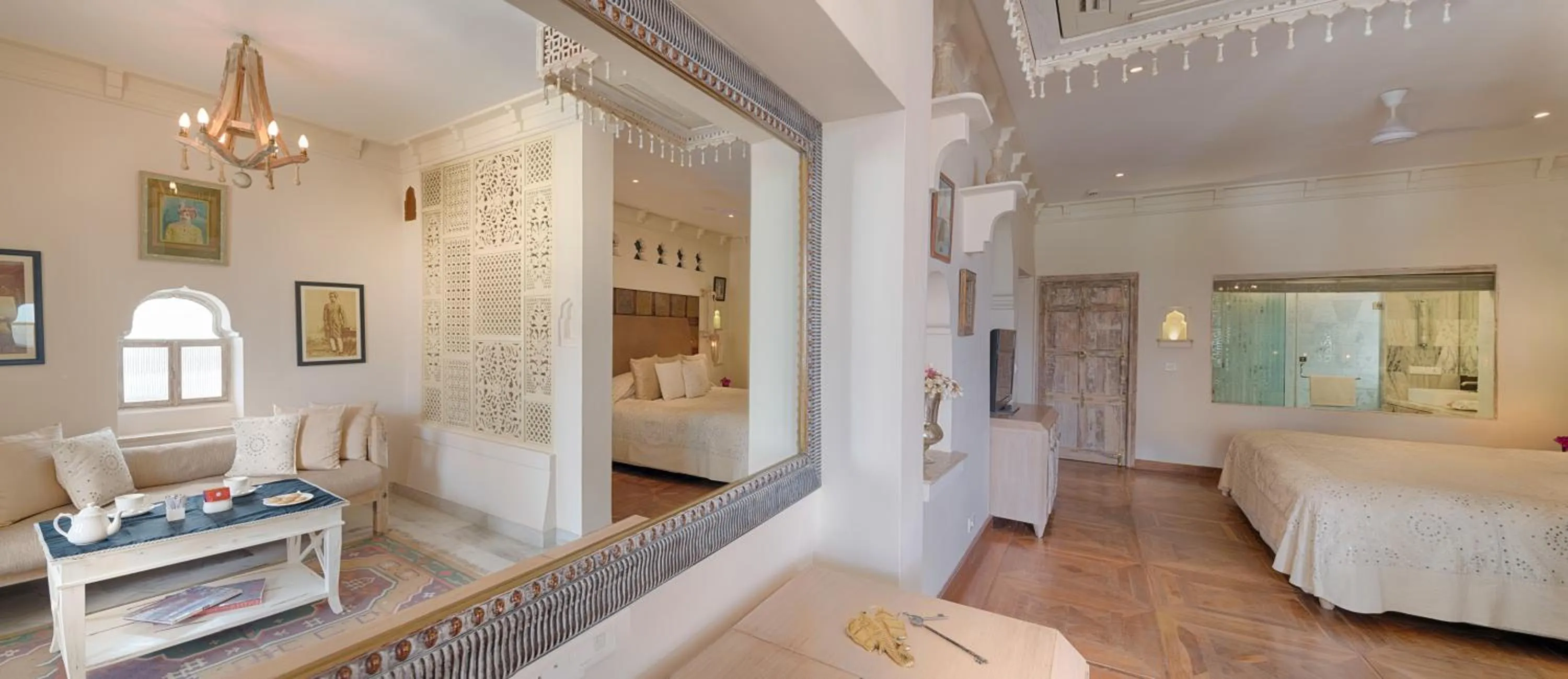 Bed in The Rawla Narlai - A Luxury Heritage Stay in Leopard Country