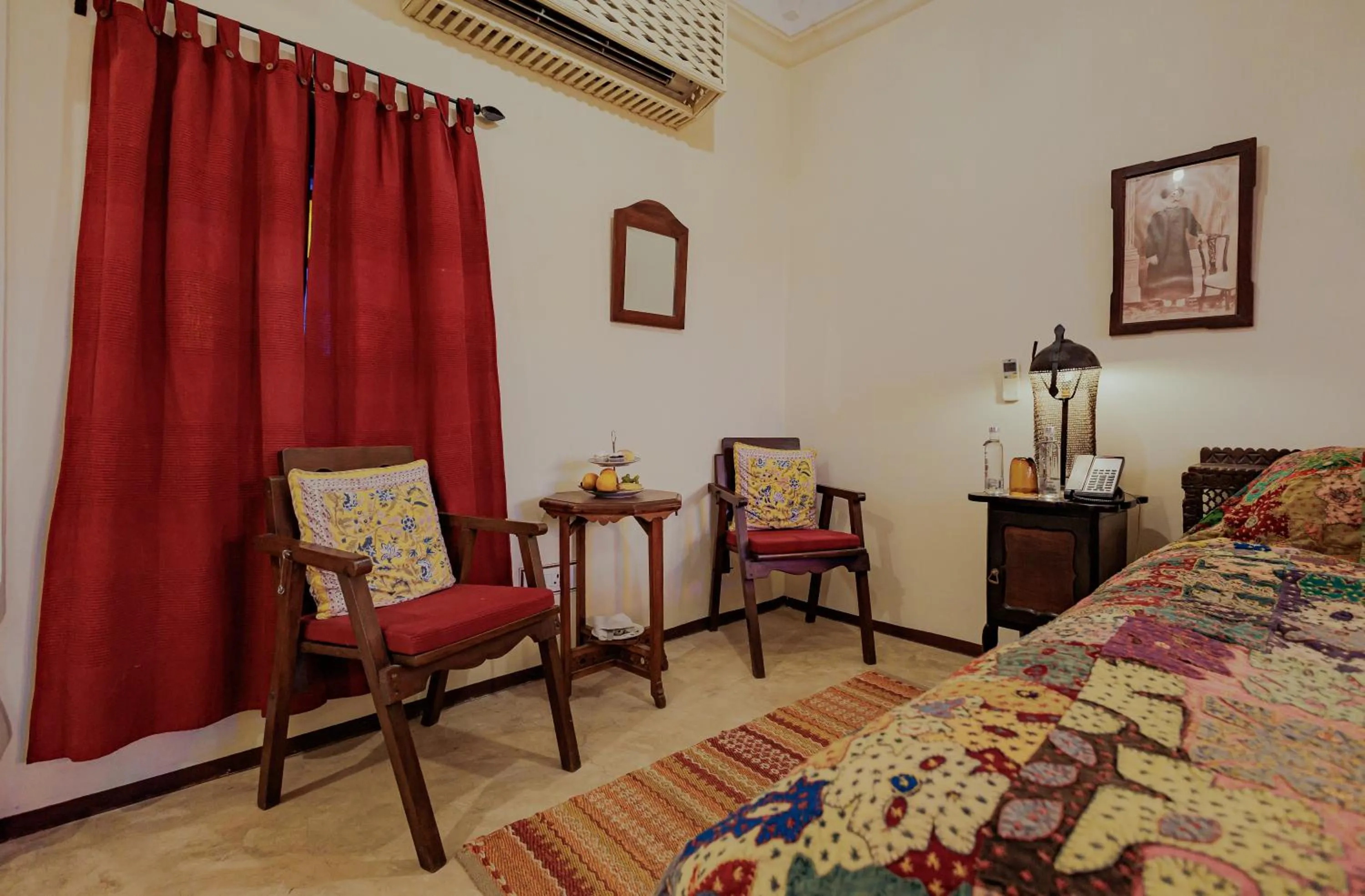 Seating area, Bed in The Rawla Narlai - A Luxury Heritage Stay in Leopard Country