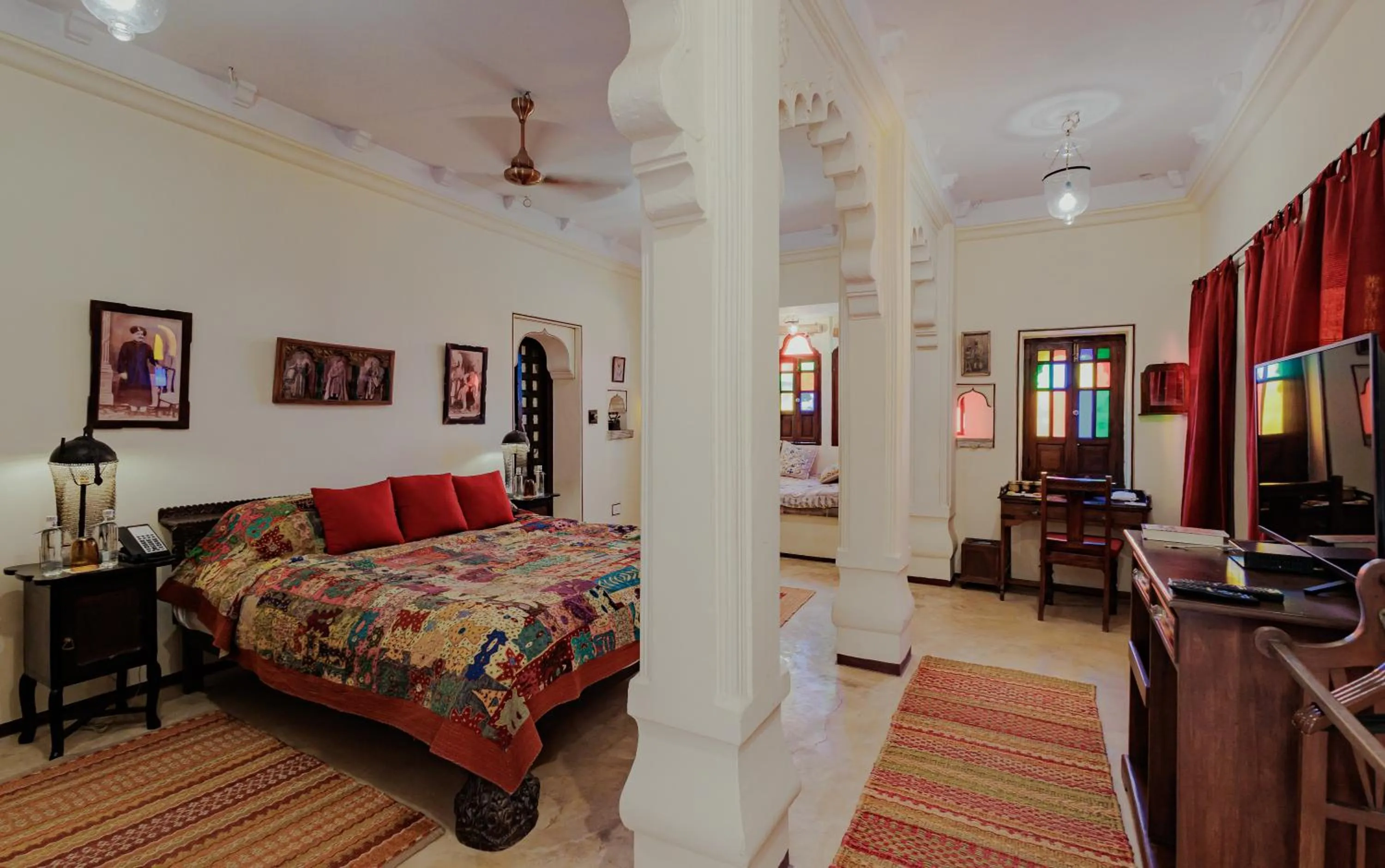 Bed in The Rawla Narlai - A Luxury Heritage Stay in Leopard Country