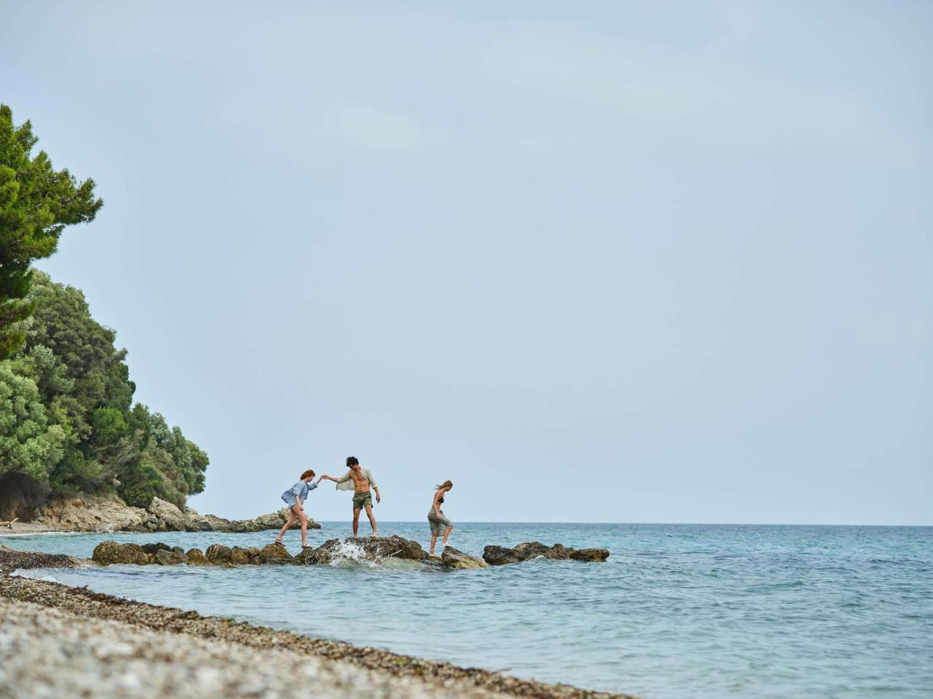 Day in Avali, Mar-Bella Collection