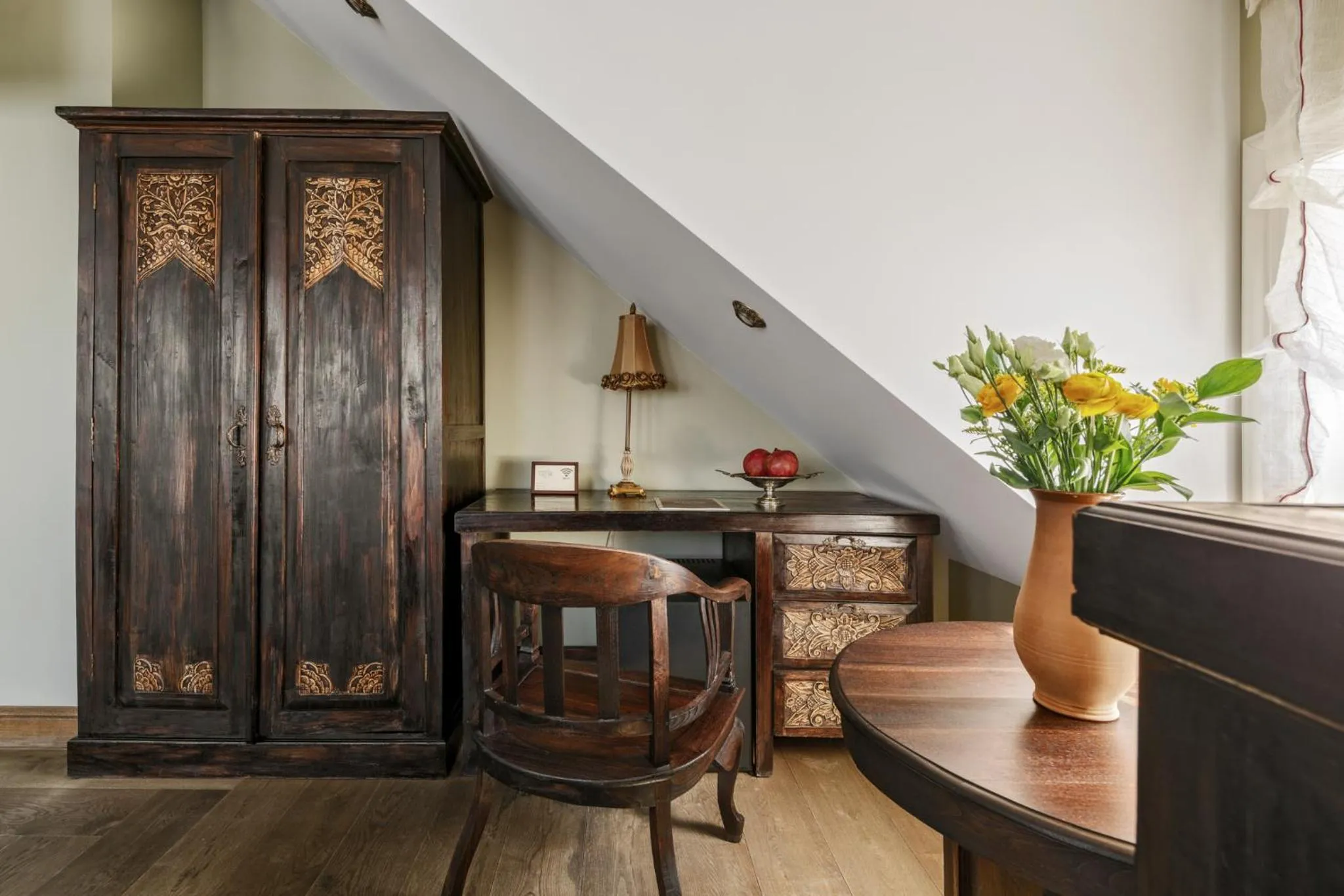 Photo of the whole room in Argo Trakai