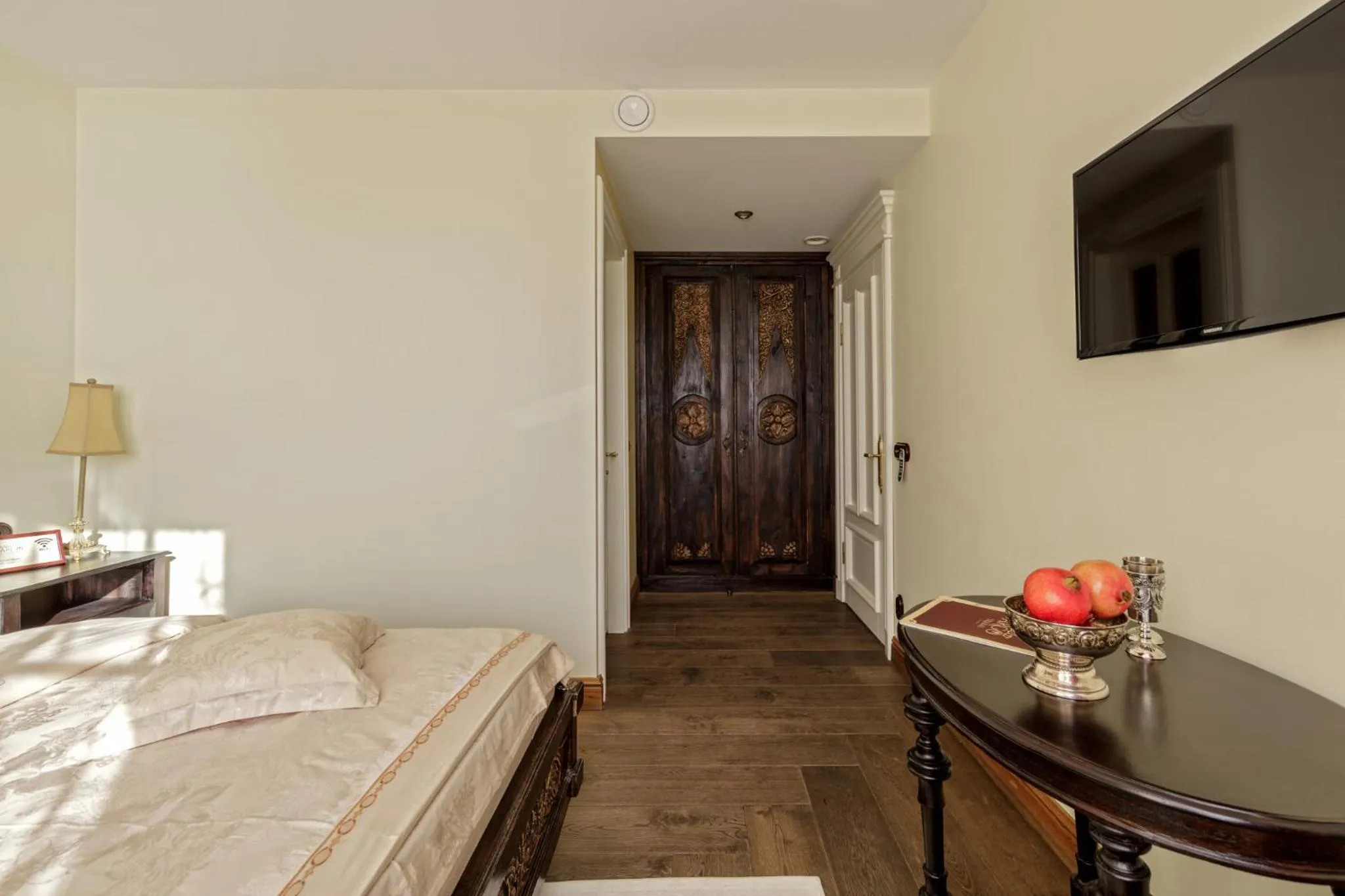 Photo of the whole room, Bed in Argo Trakai