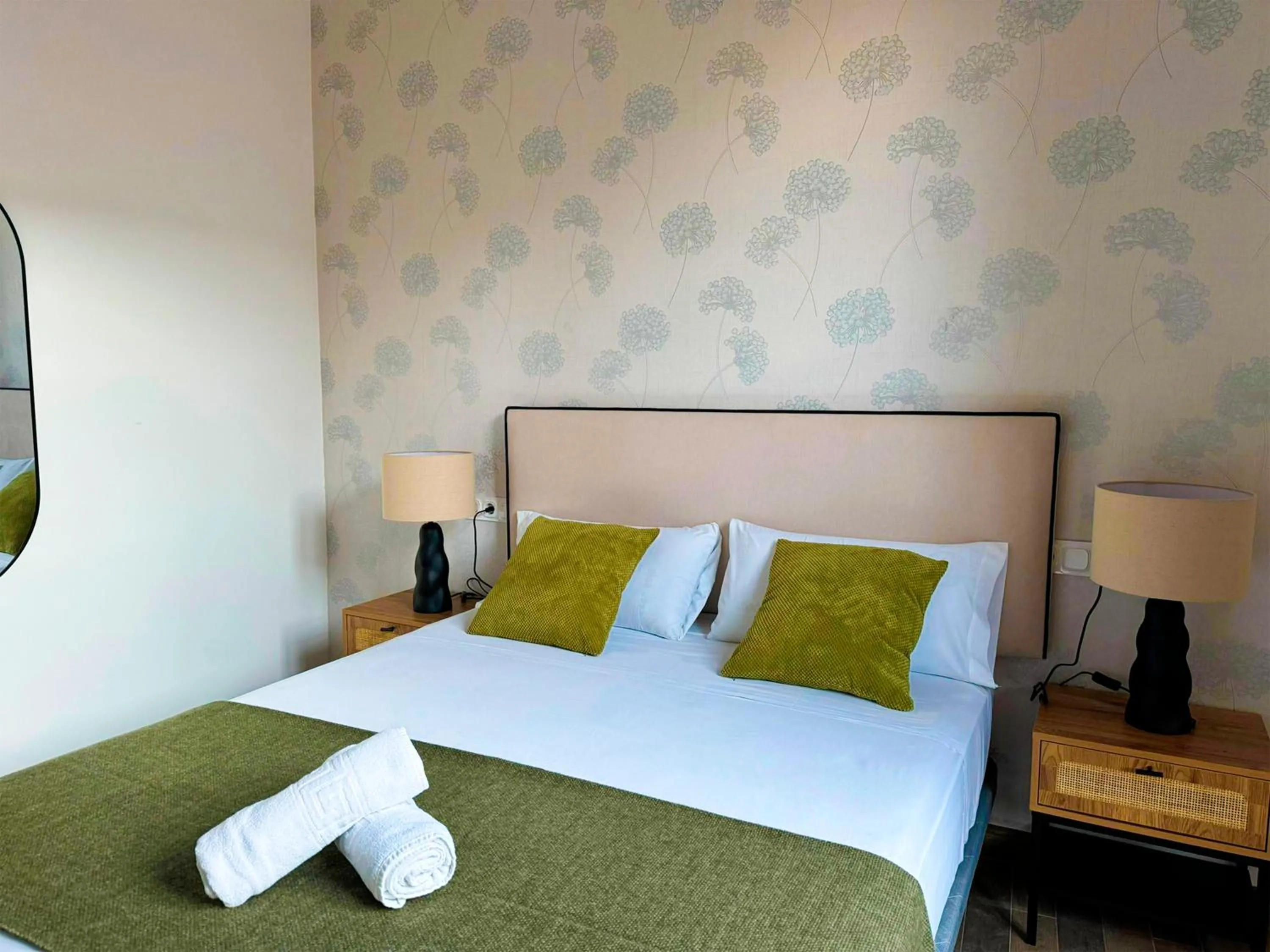 Bed in Apartamentos Plaza San Agustín 3000