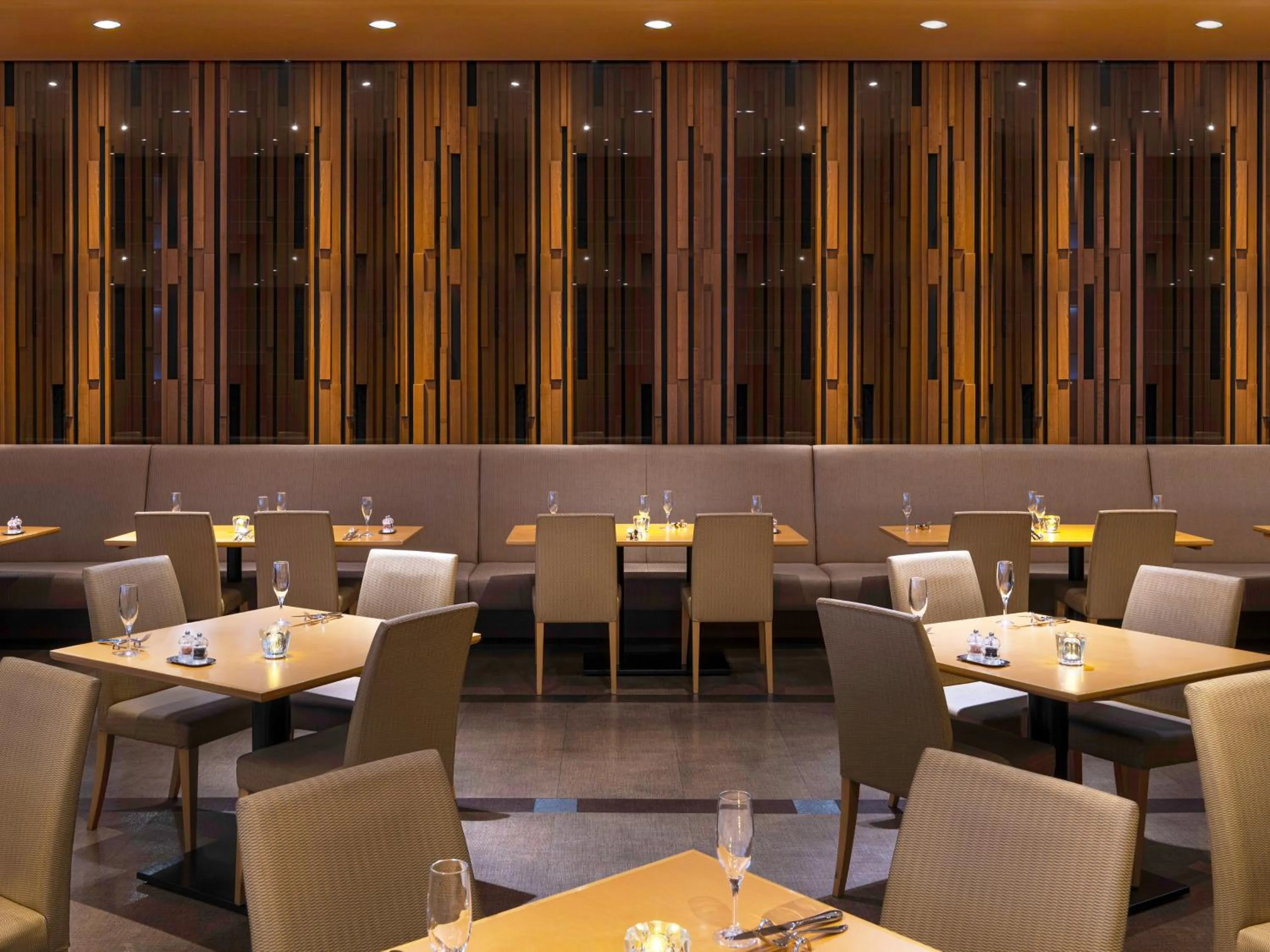 Restaurant/places to eat in Kumamoto Hotel Castle