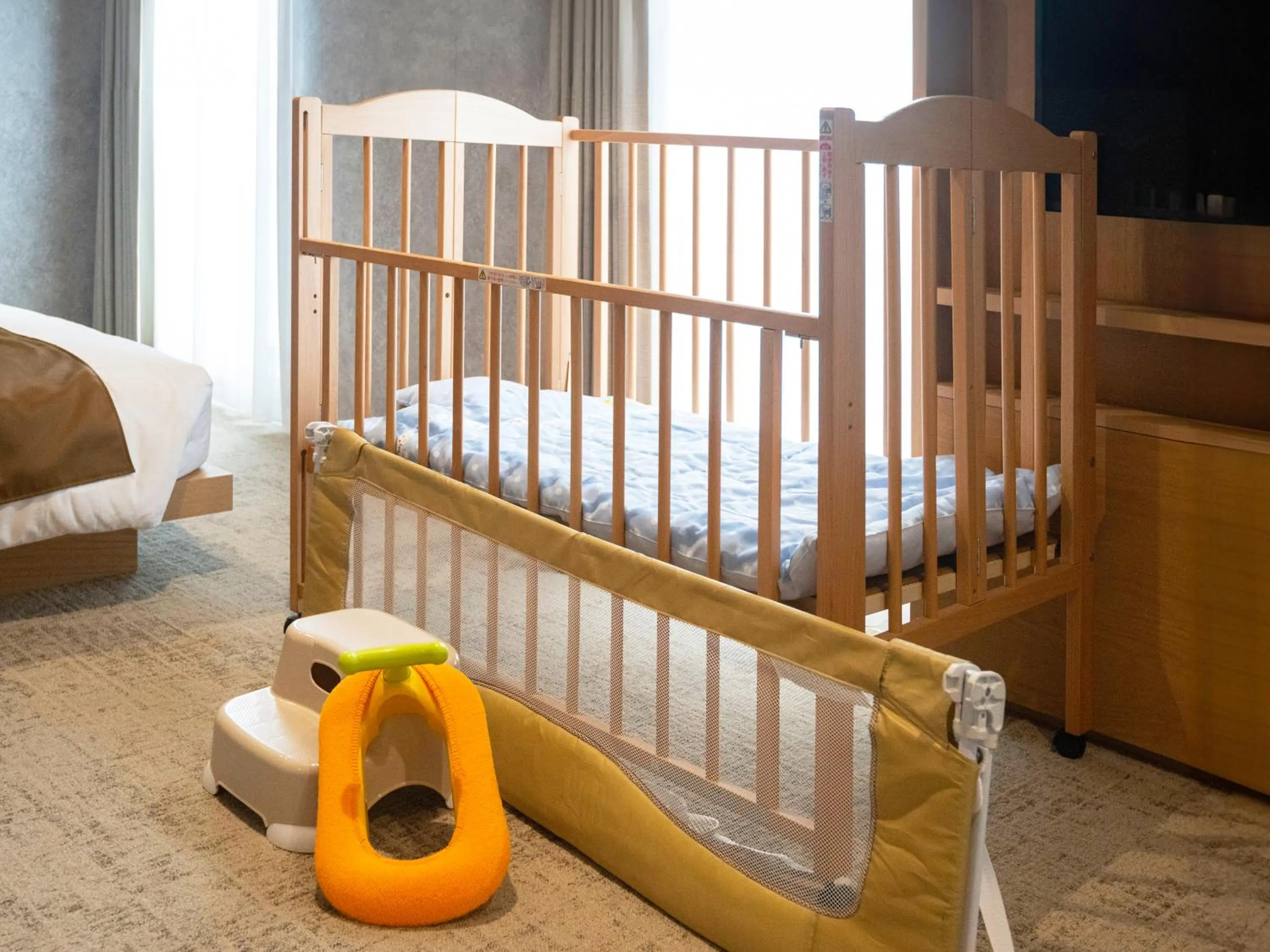 children, Bed in Kumamoto Hotel Castle
