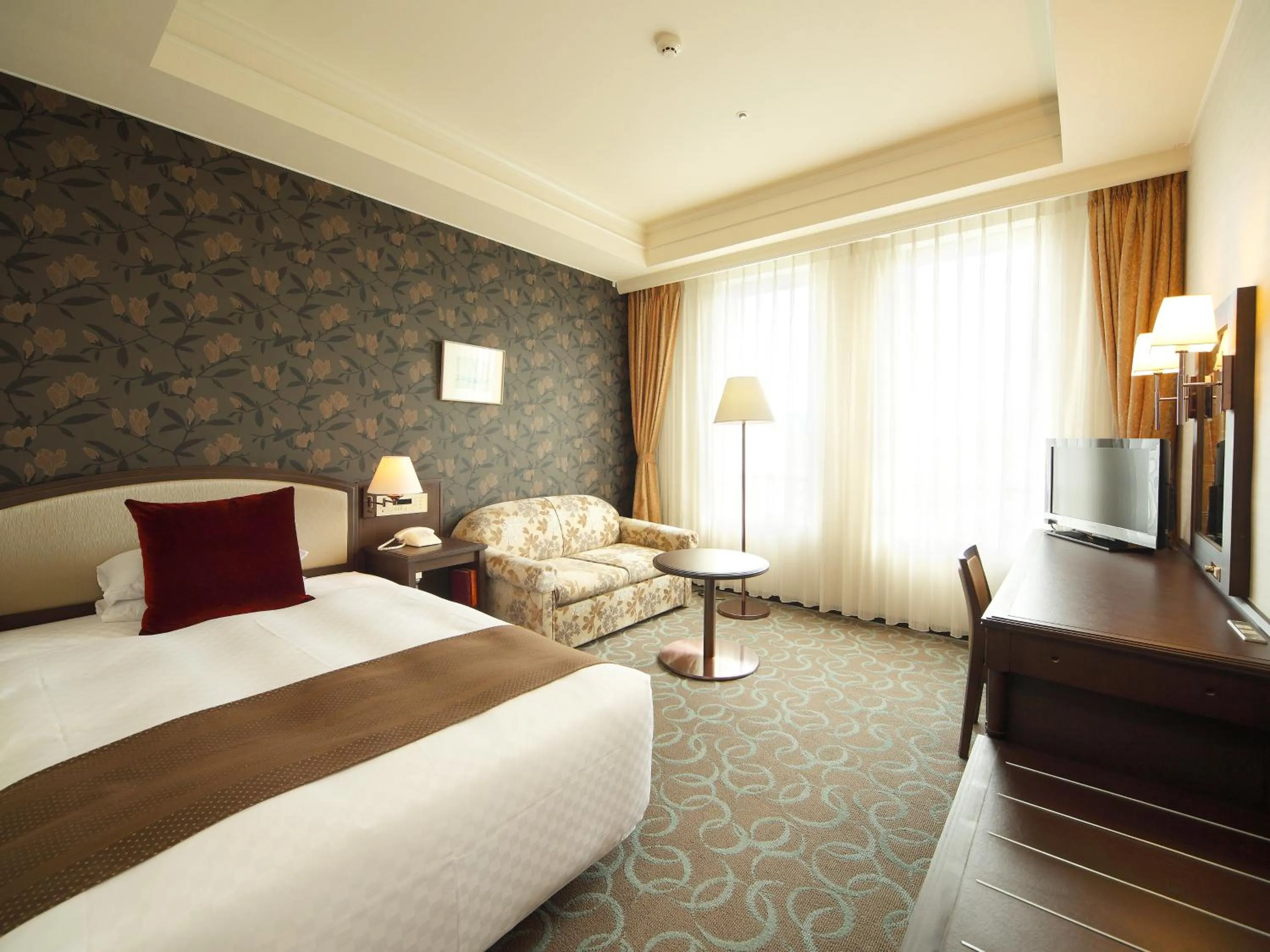 furniture, Bed in Kumamoto Hotel Castle