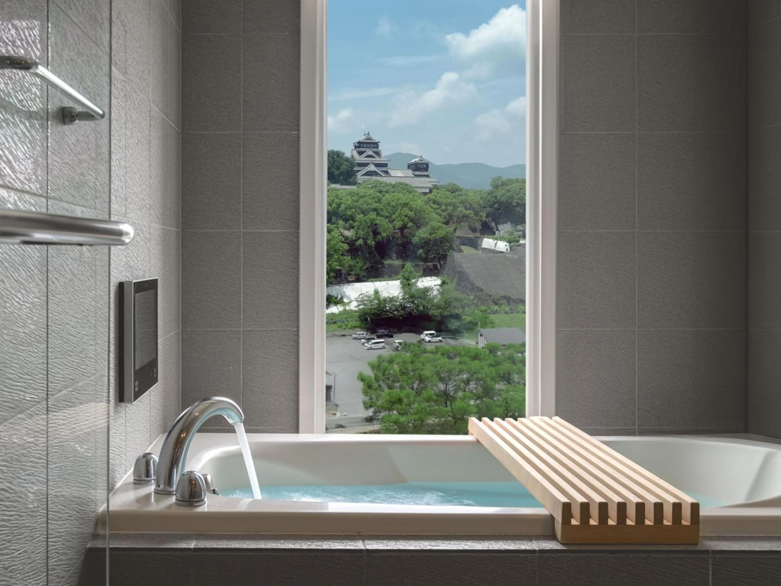 Bathroom in Kumamoto Hotel Castle