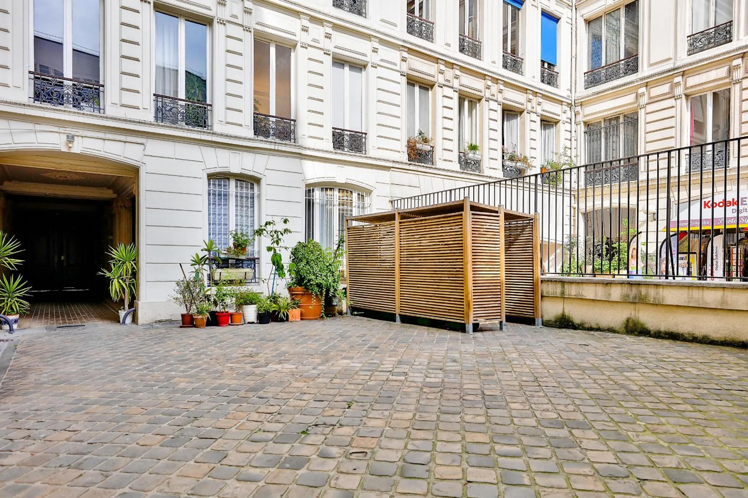 Other in Urban Flat 09 - Stylish Triplex Champs-Elysees