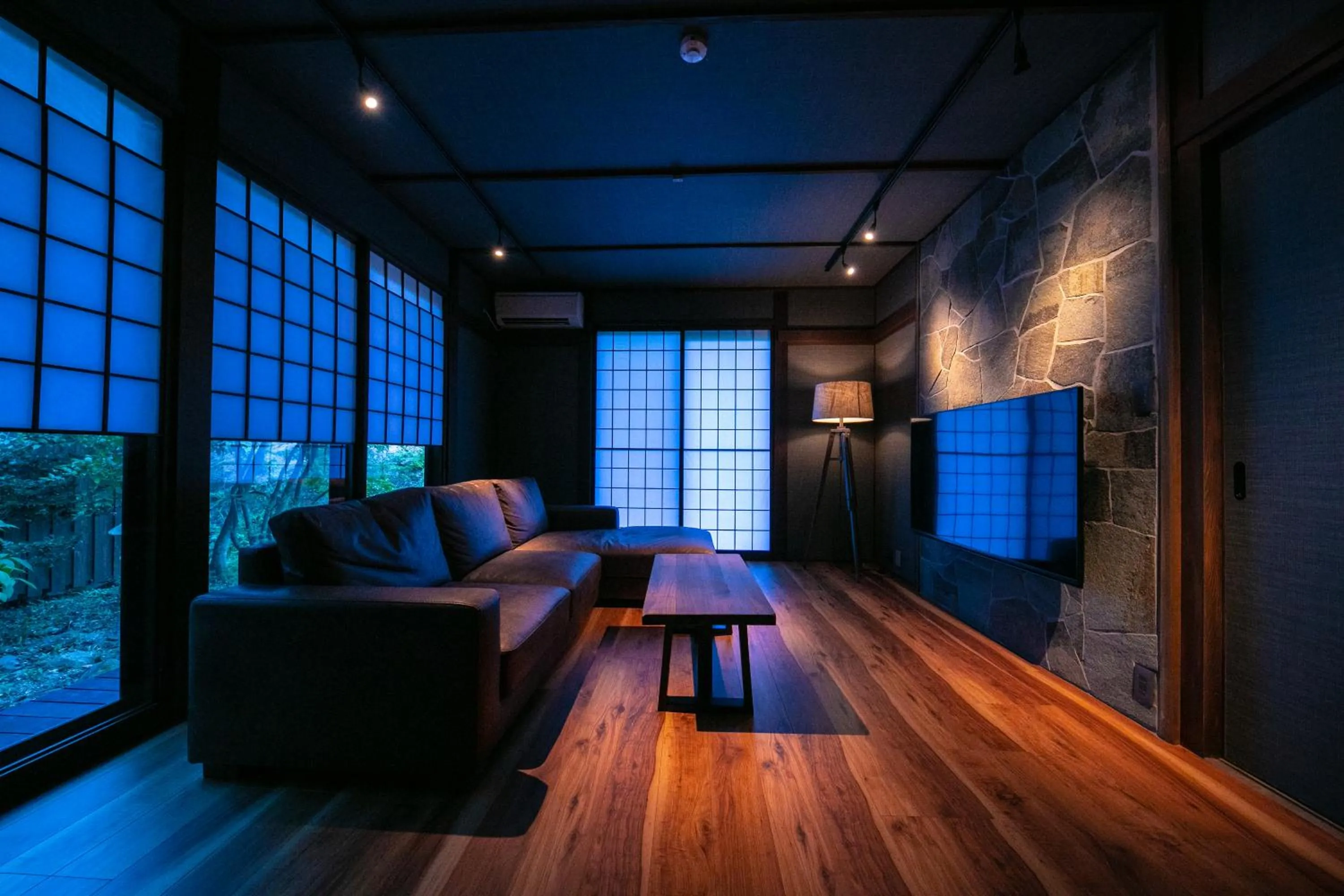 Photo of the whole room in Yufuin Kaze no Mori