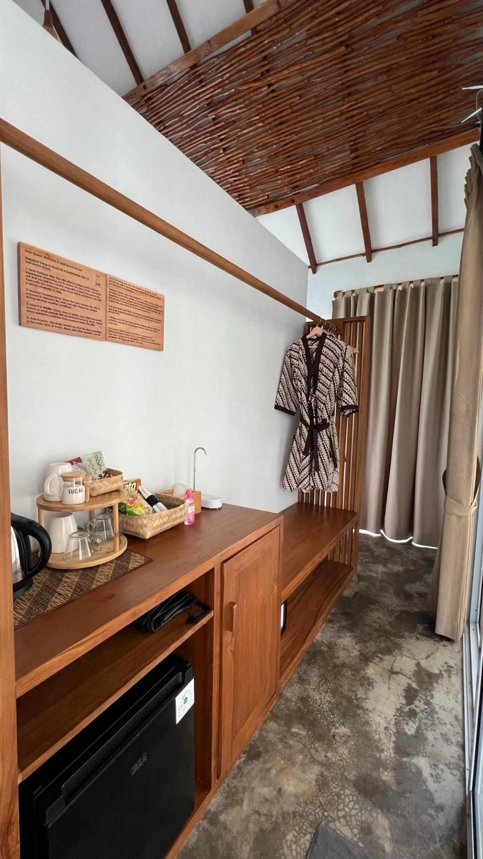 Coffee/tea facilities in Sadi Beach House