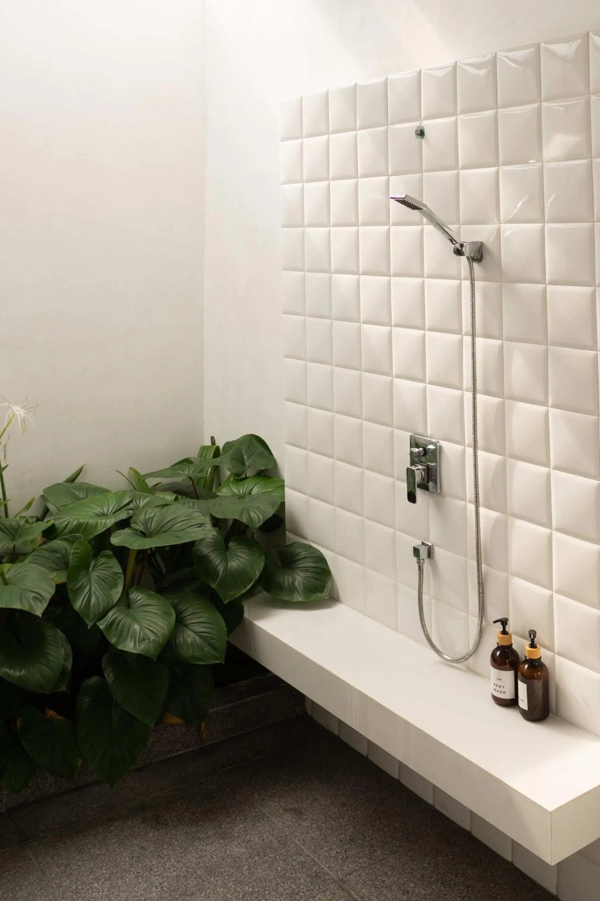 Bathroom in Sadi Beach House