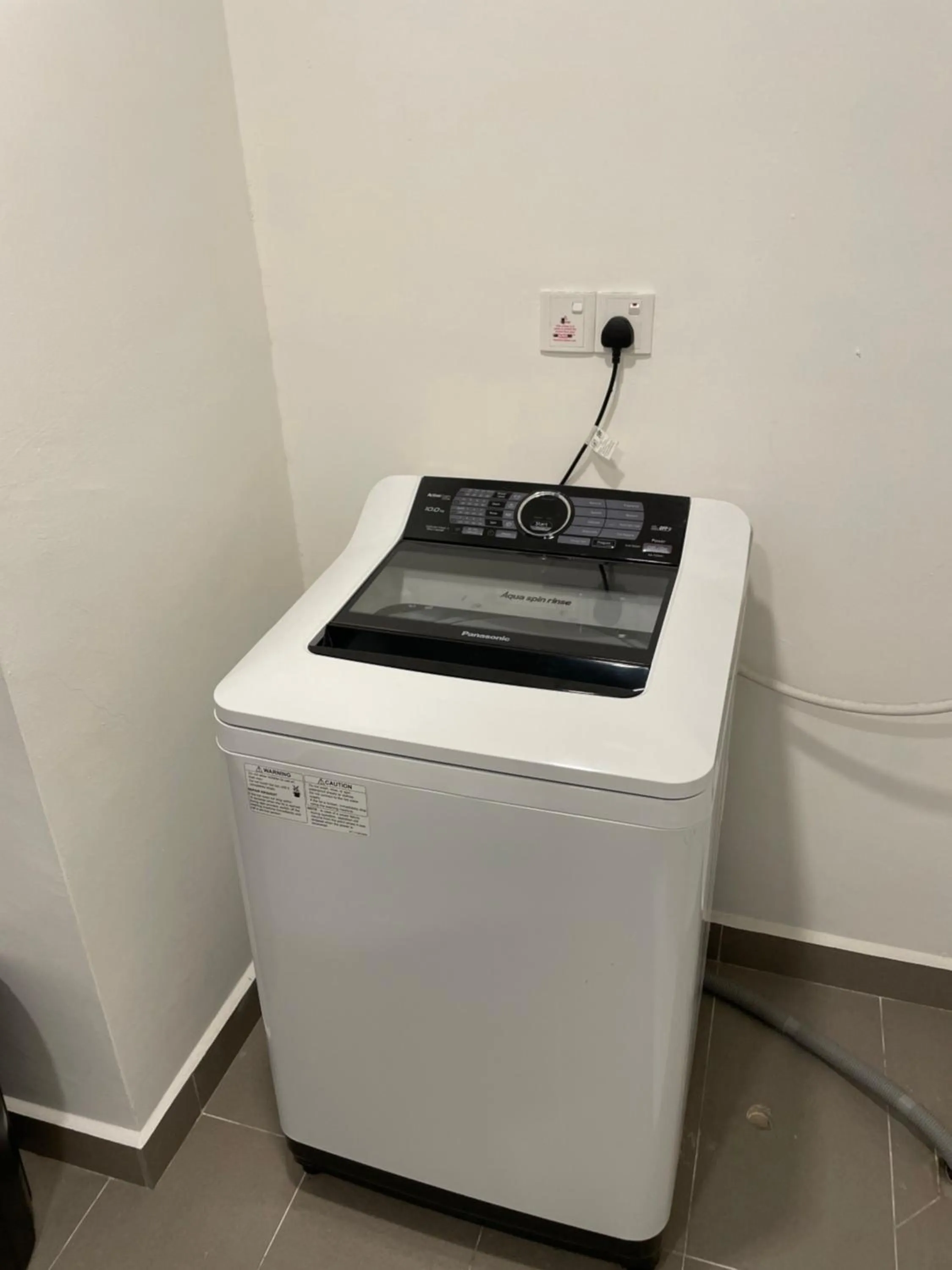 washing machine in Jazz Service Suite